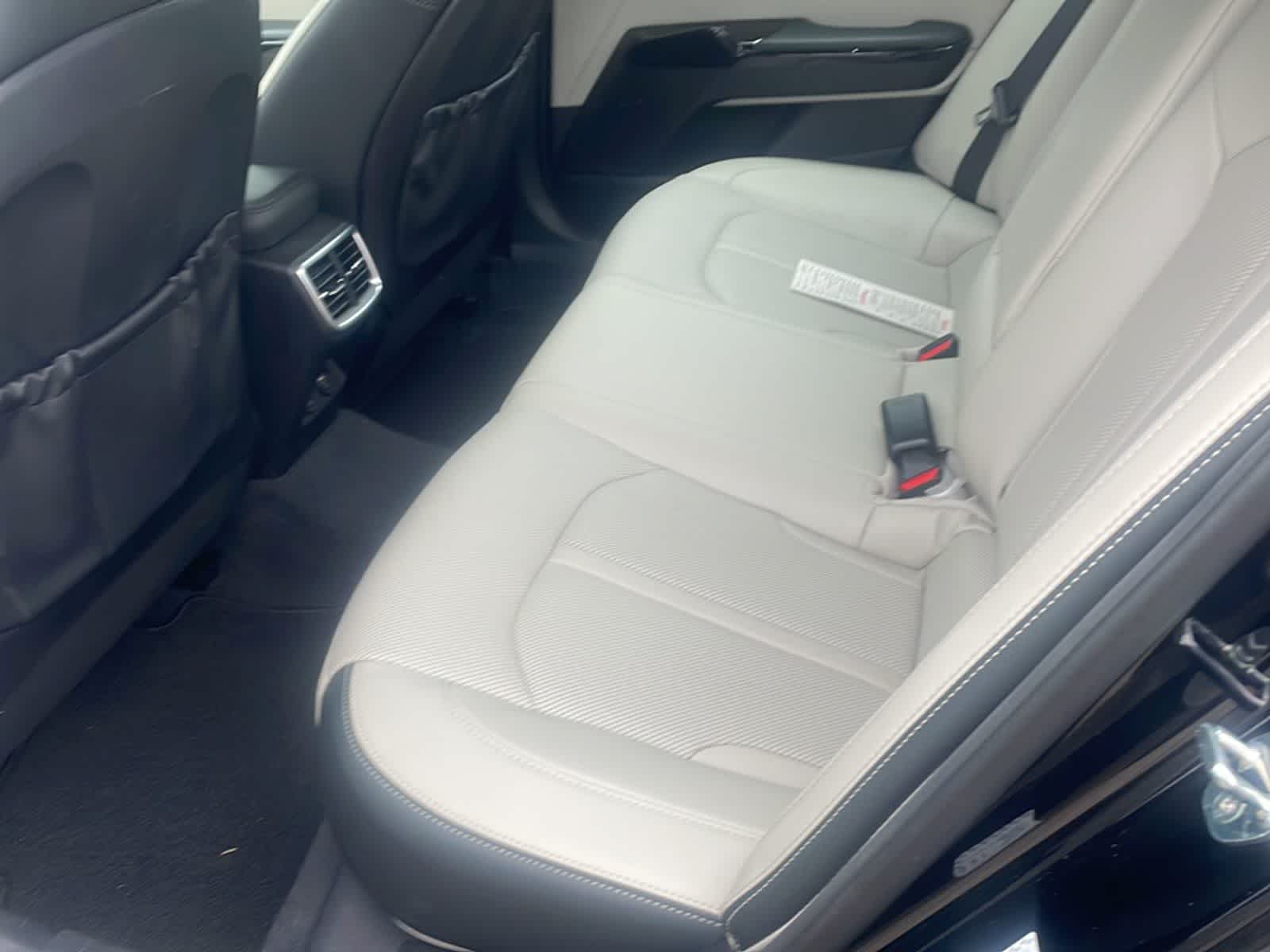 Thumbnail: 2022 Kia K5 - 13