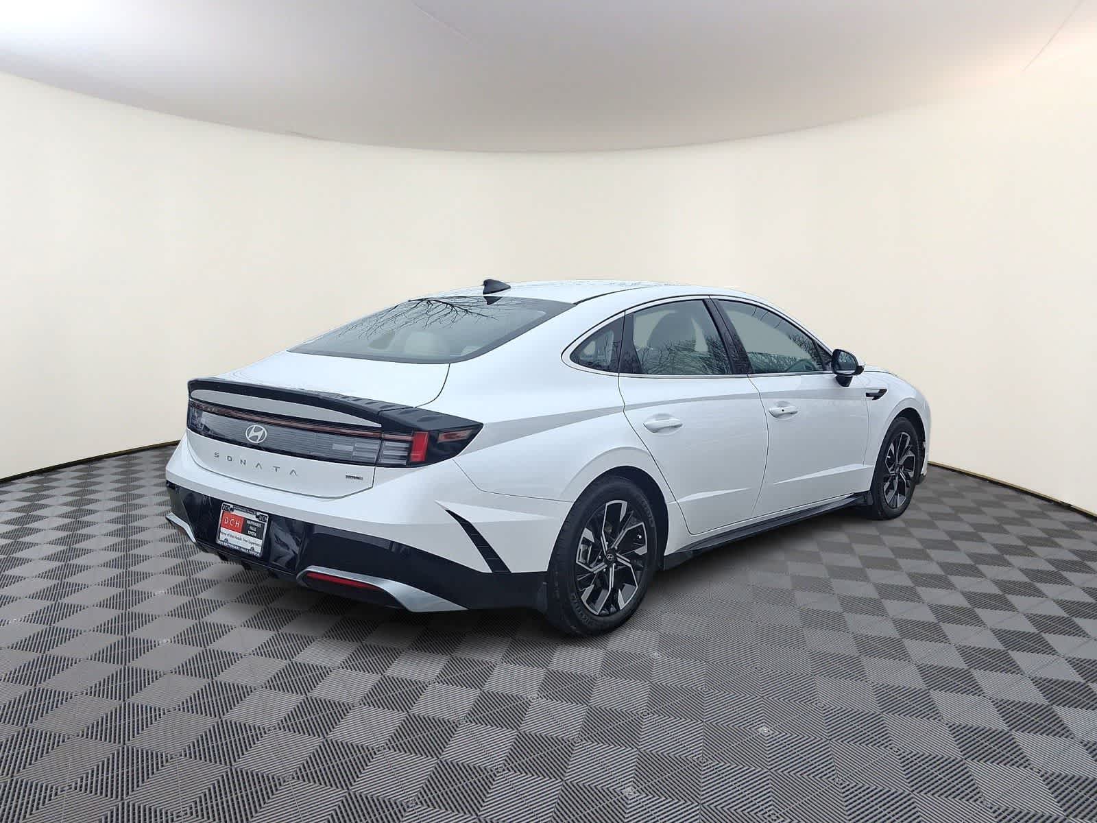 Thumbnail: 2024 Hyundai Sonata - 5