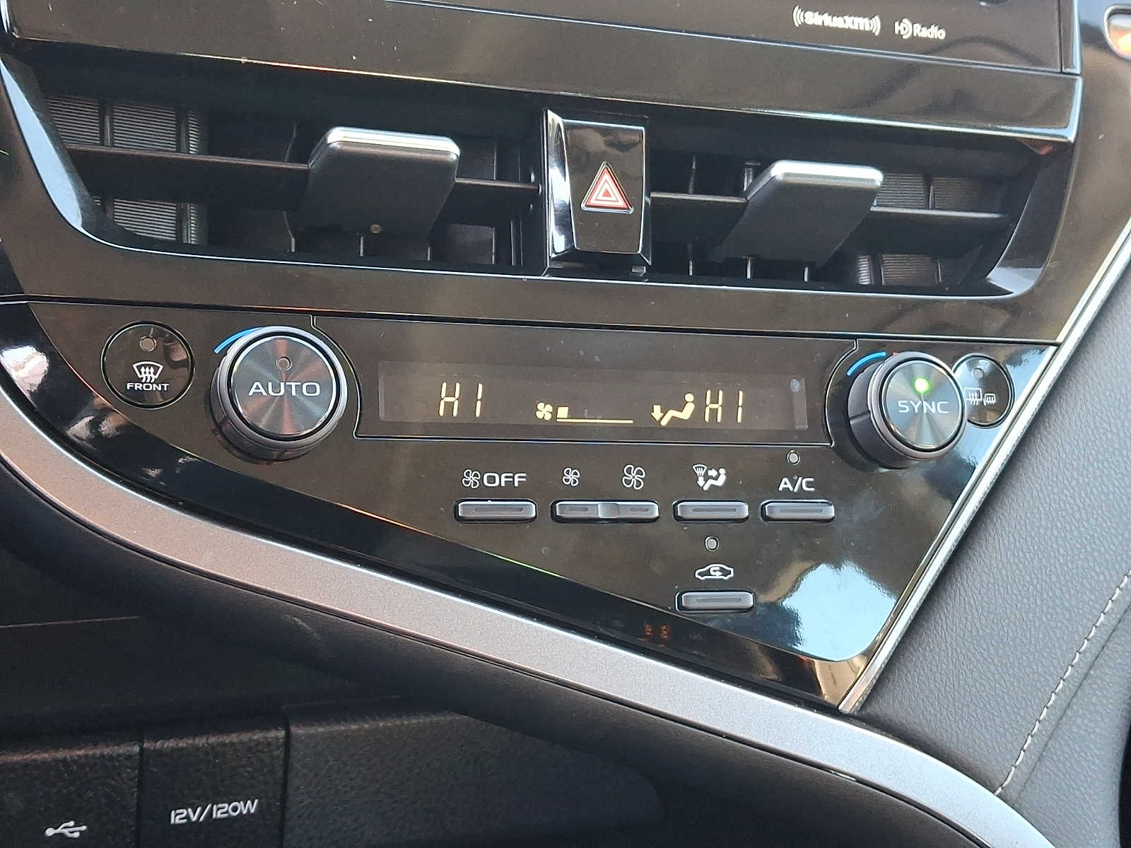 Thumbnail: 2024 Toyota Camry - 18