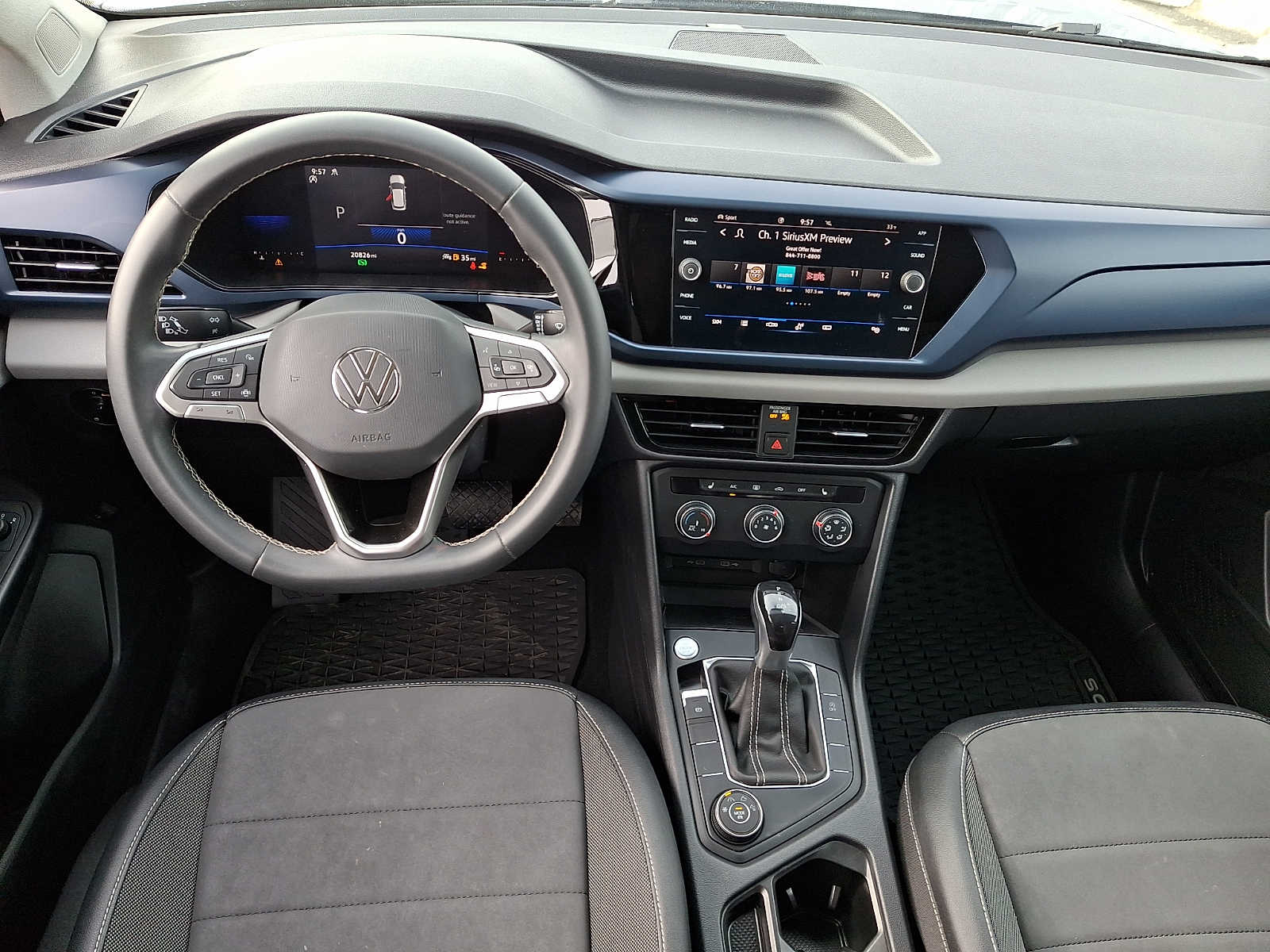 Thumbnail: 2022 Volkswagen Taos - 12