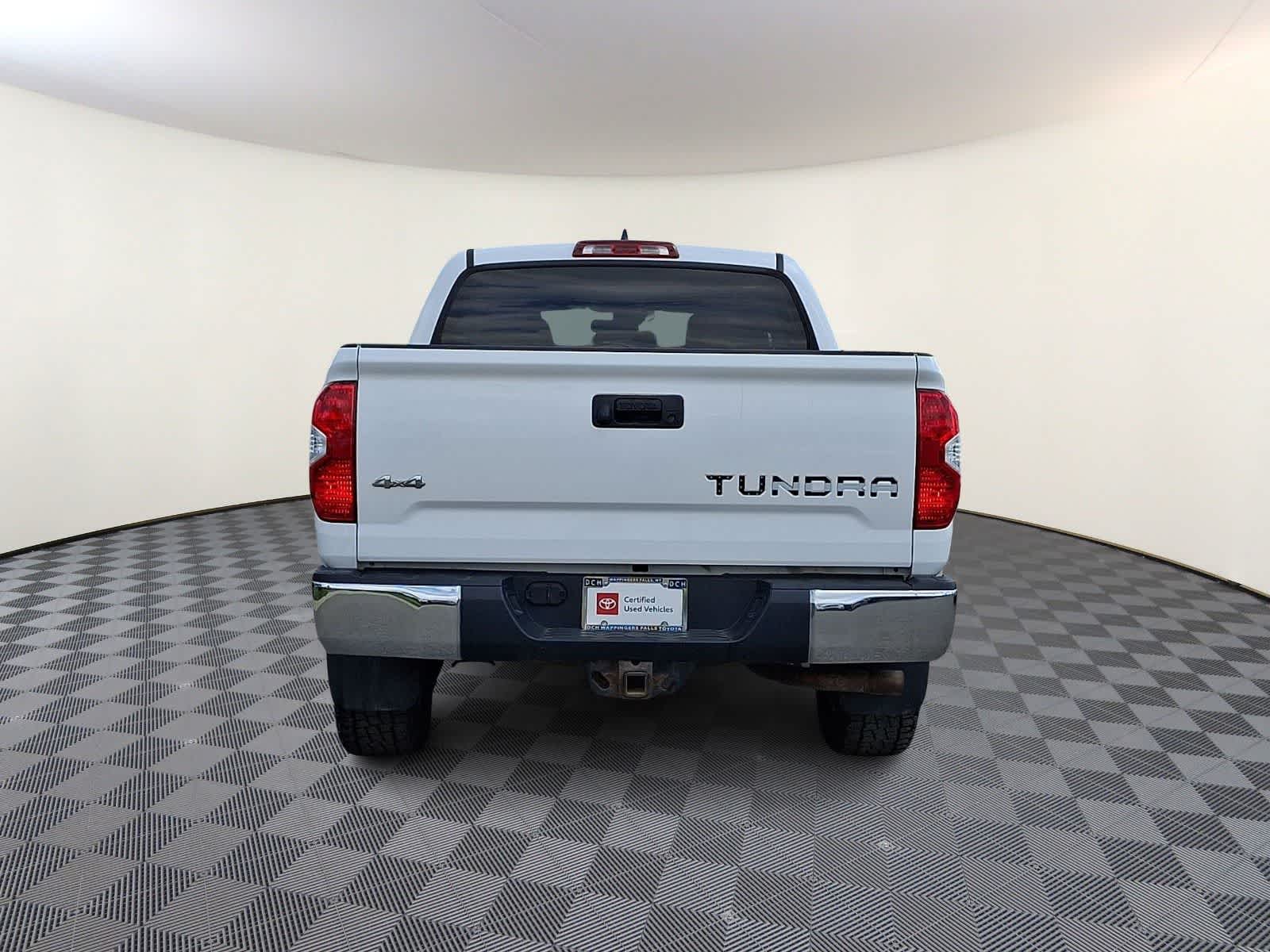 Thumbnail: 2021 Toyota Tundra - 7