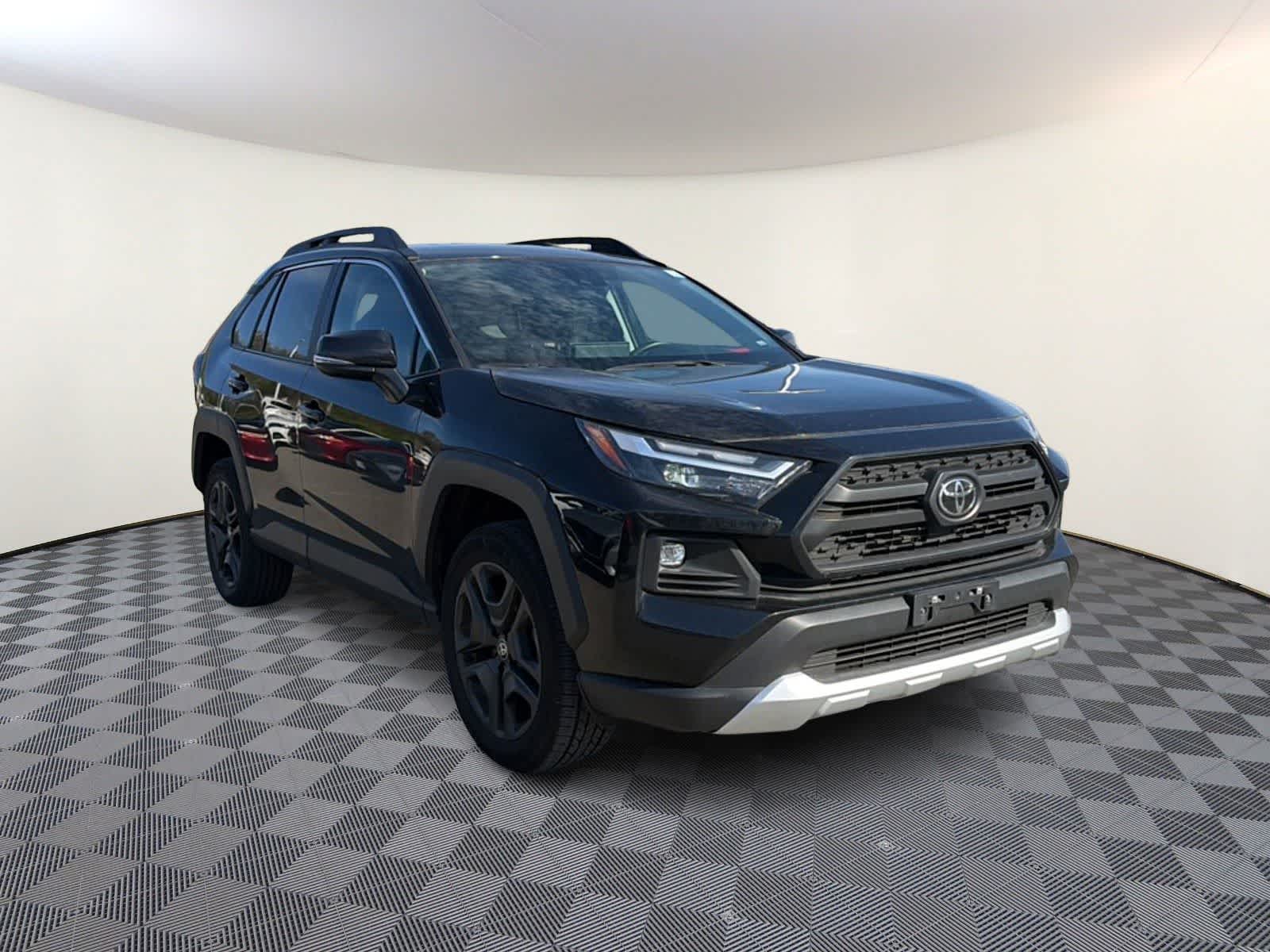 Thumbnail: 2024 Toyota RAV4 - 5