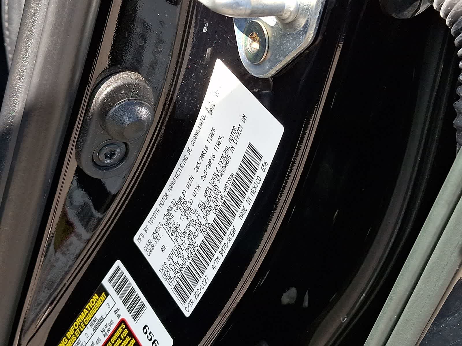 Thumbnail: 2023 Toyota Tacoma - 31