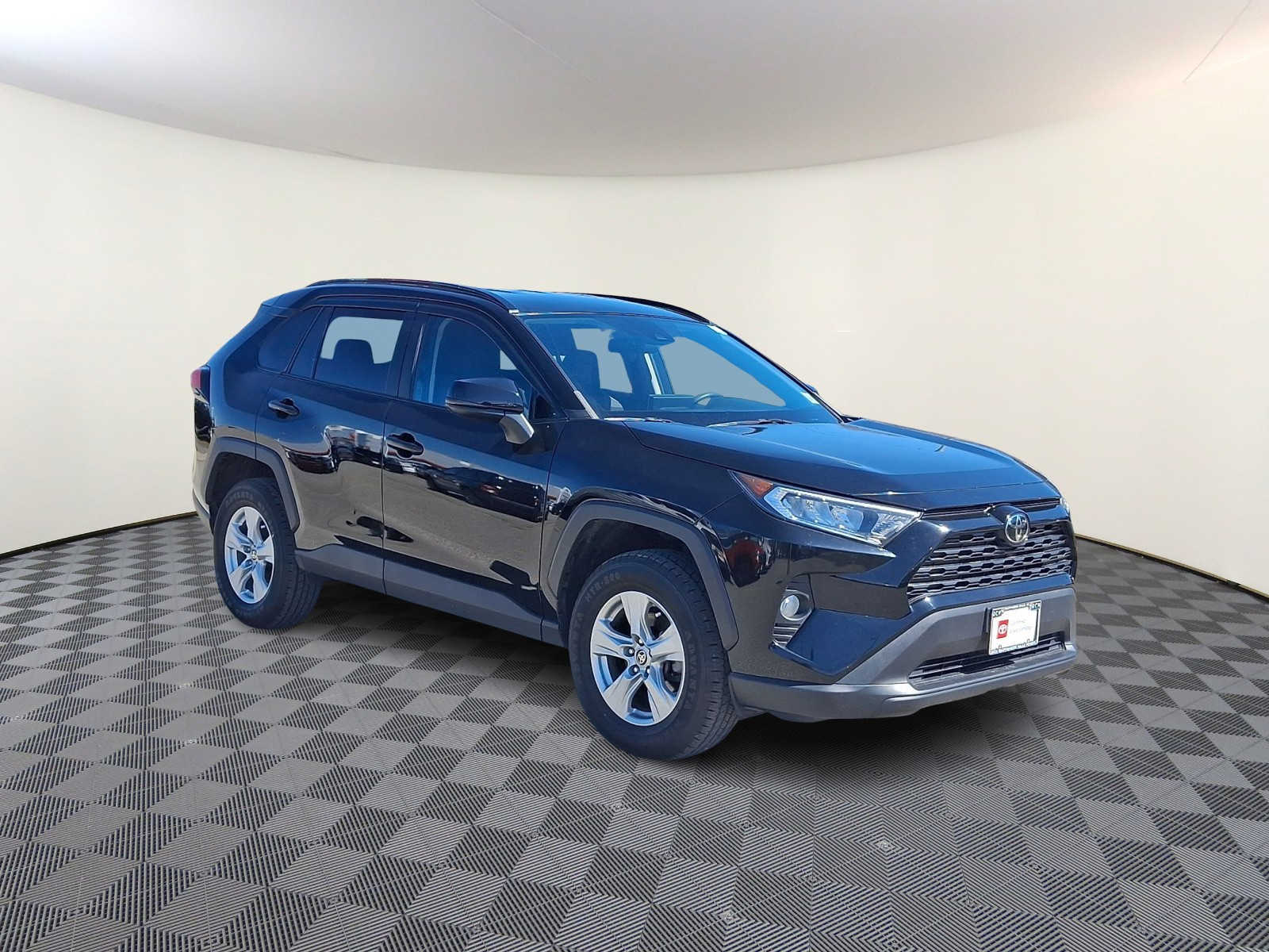Thumbnail: 2021 Toyota RAV4 - 5