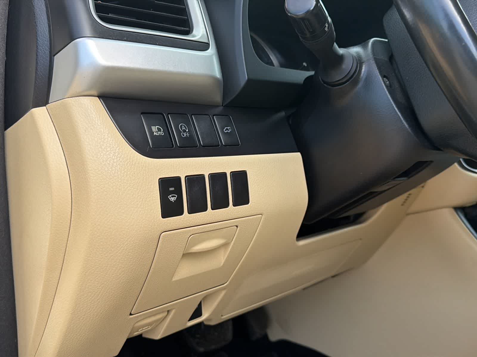 Thumbnail: 2018 Toyota Highlander - 11