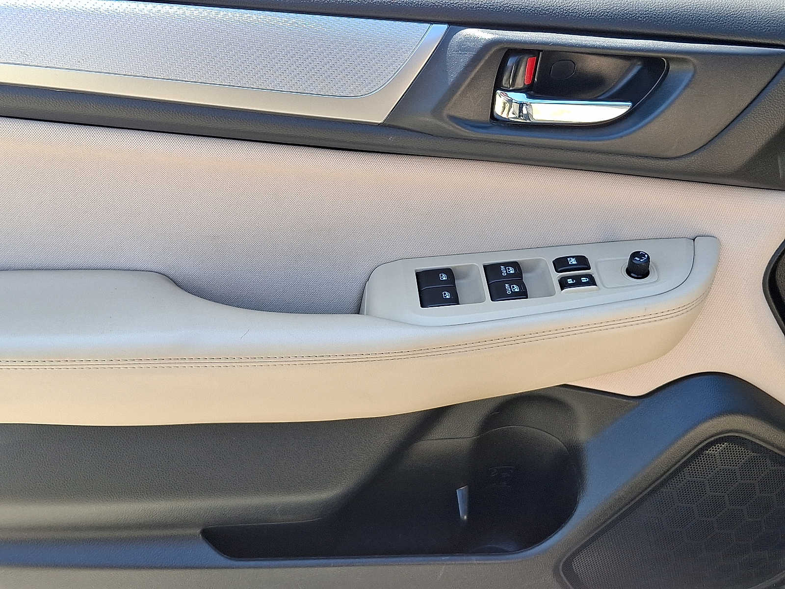 Thumbnail: 2018 Subaru Outback - 13