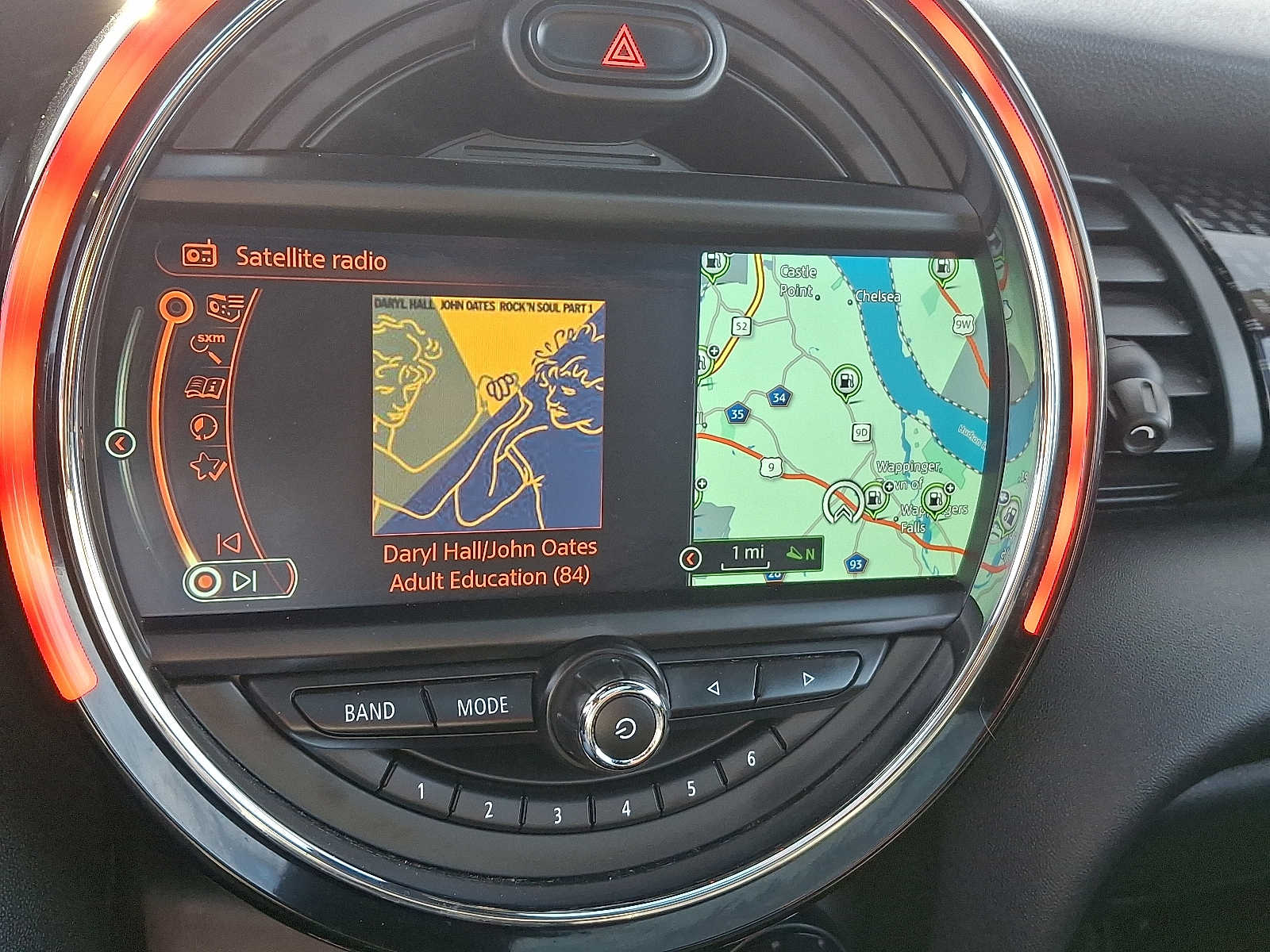 Thumbnail: 2018 MINI Cooper Hardtop - 18