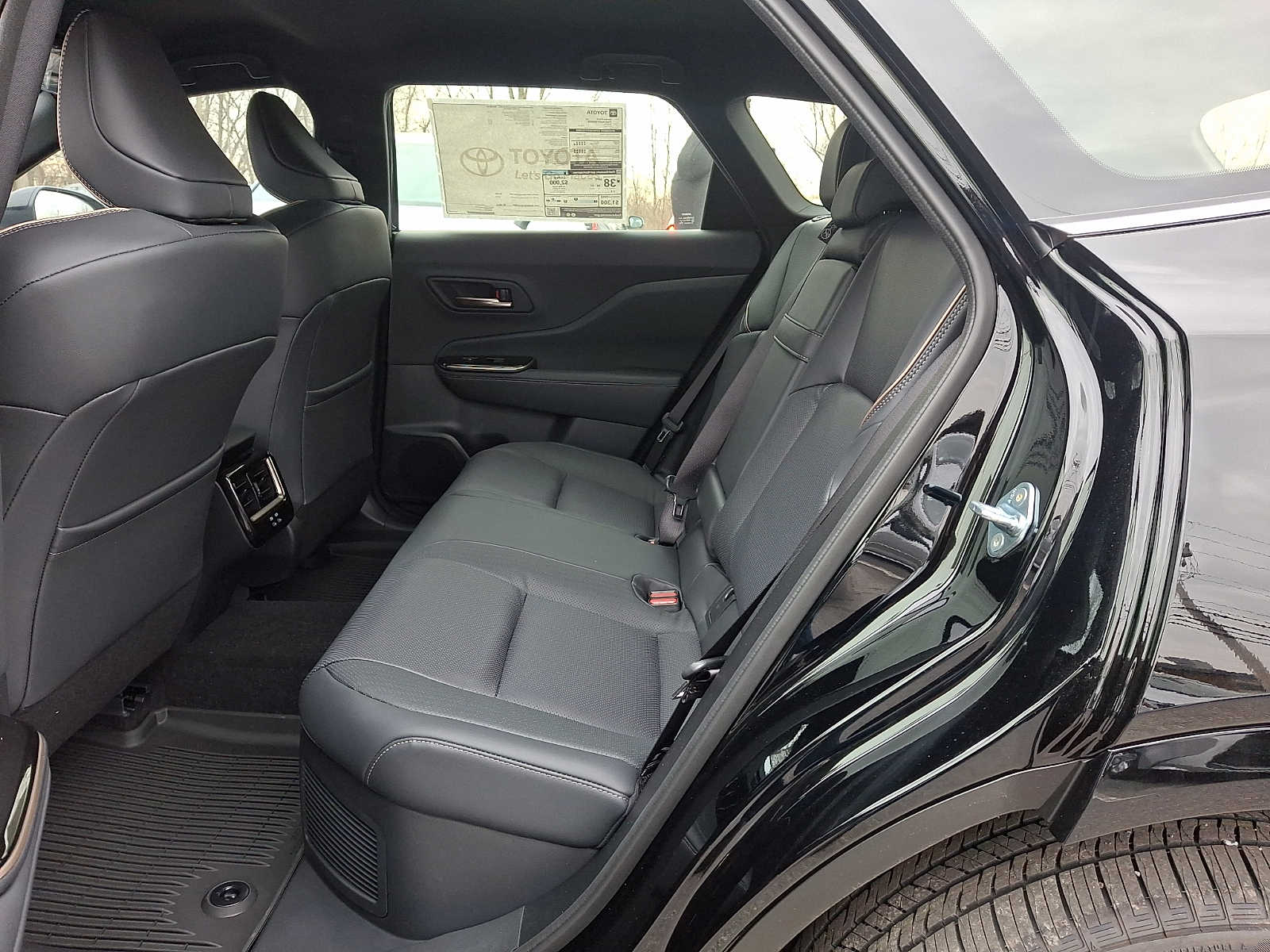 Thumbnail: 2026 Toyota Crown Signia - 8