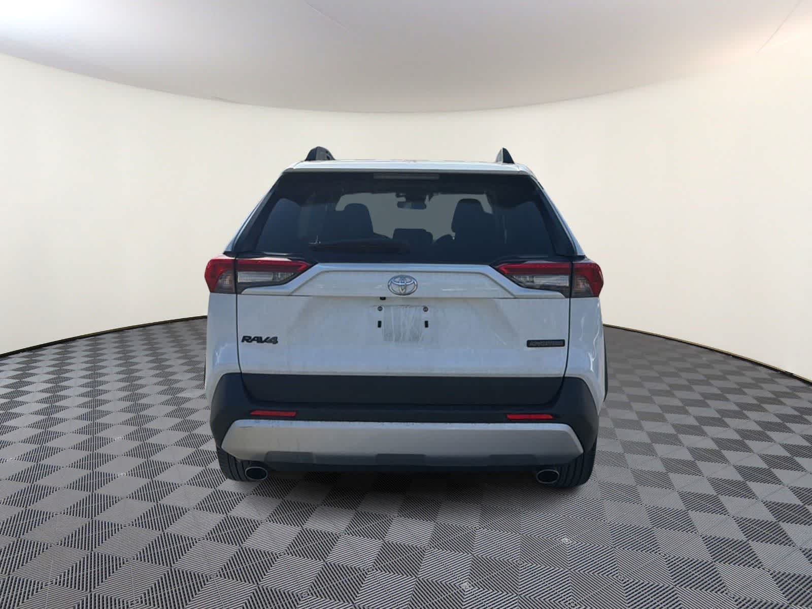 Thumbnail: 2024 Toyota RAV4 - 7