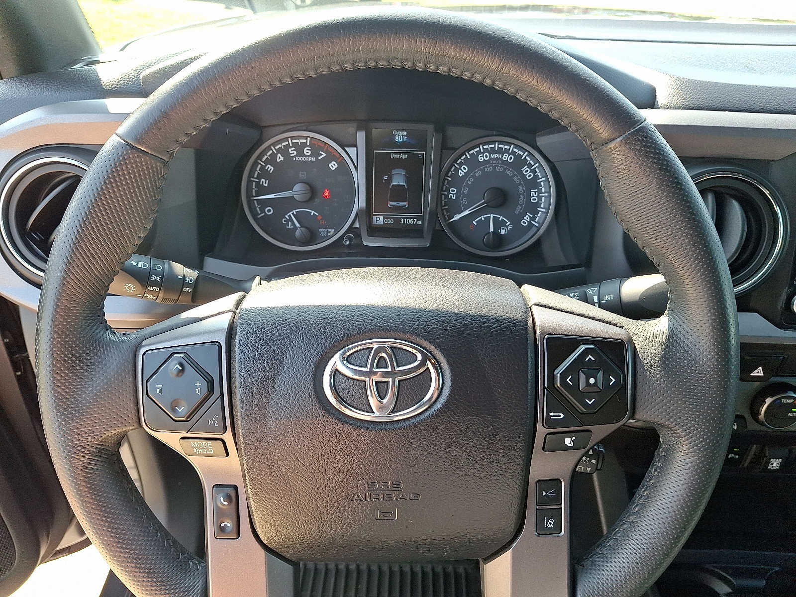 Thumbnail: 2022 Toyota Tacoma - 21