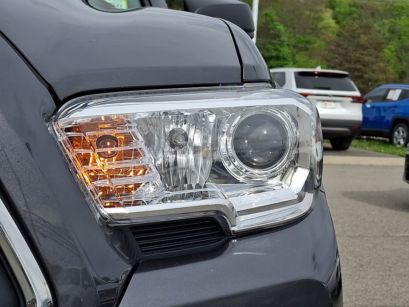 Thumbnail: 2023 Toyota Tacoma - 11