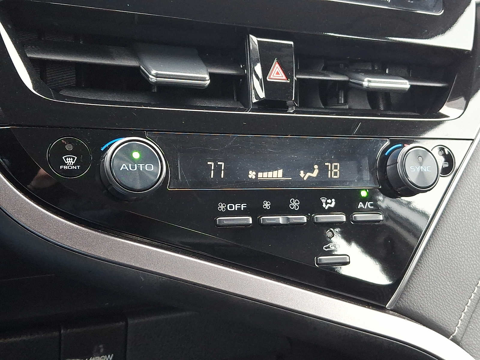 Thumbnail: 2023 Toyota Camry - 18