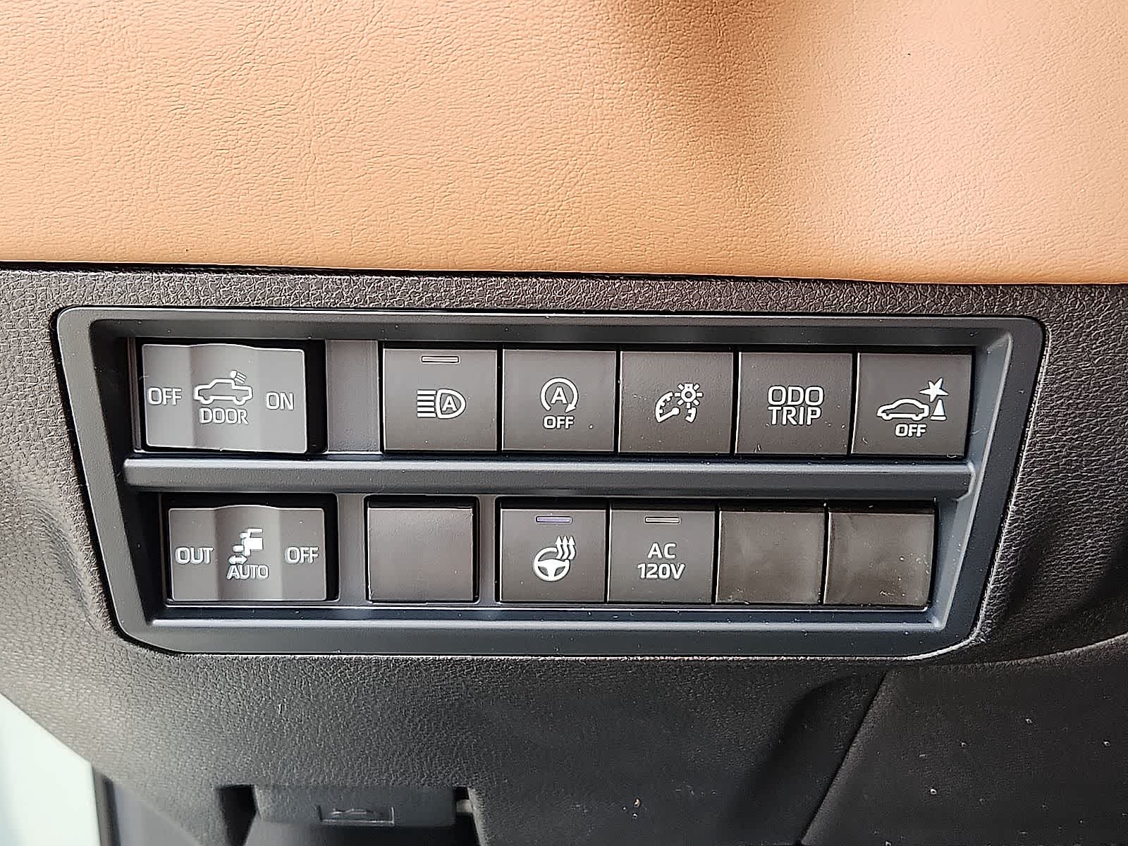 Thumbnail: 2026 Toyota Tundra - 22