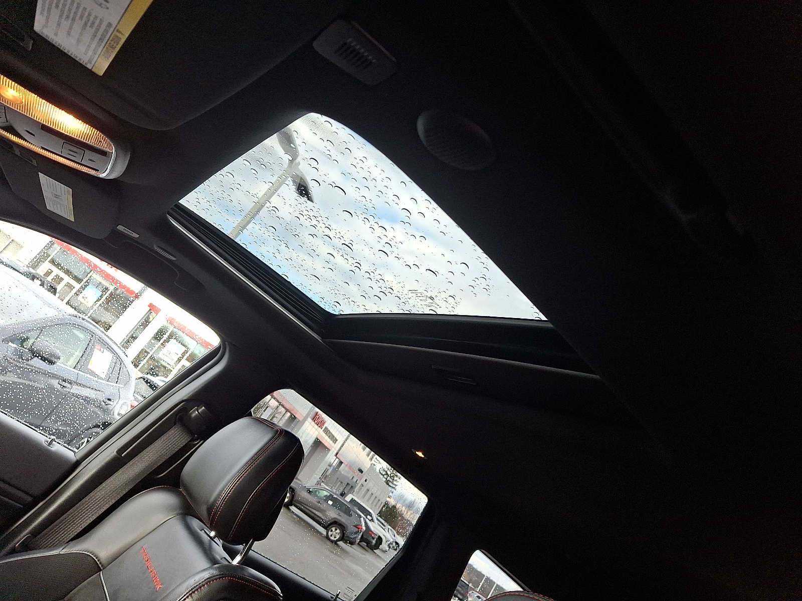 Thumbnail: 2020 Jeep Grand Cherokee - 16