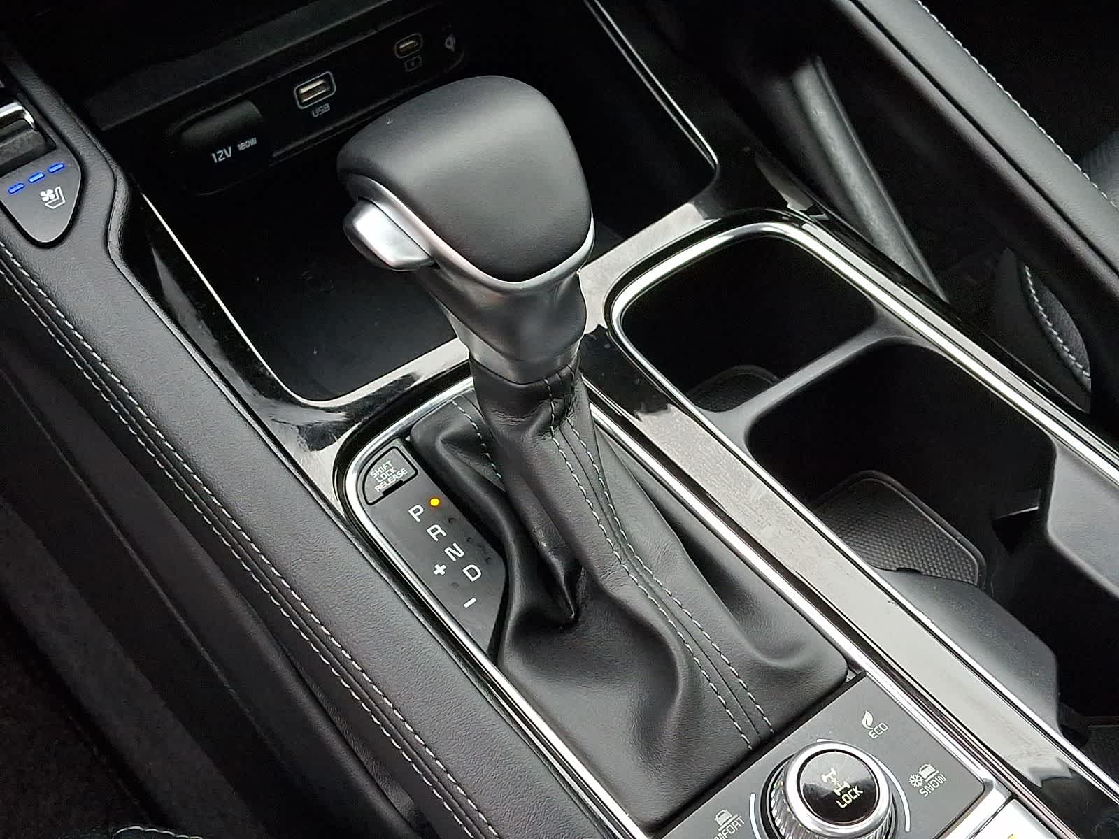 Thumbnail: 2024 Kia Telluride - 17