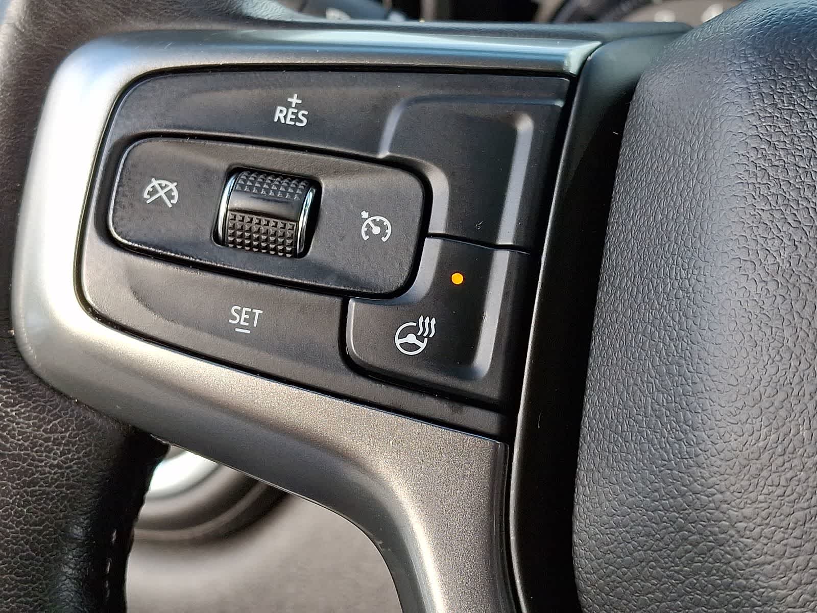 Thumbnail: 2019 Chevrolet Silverado 1500 - 27