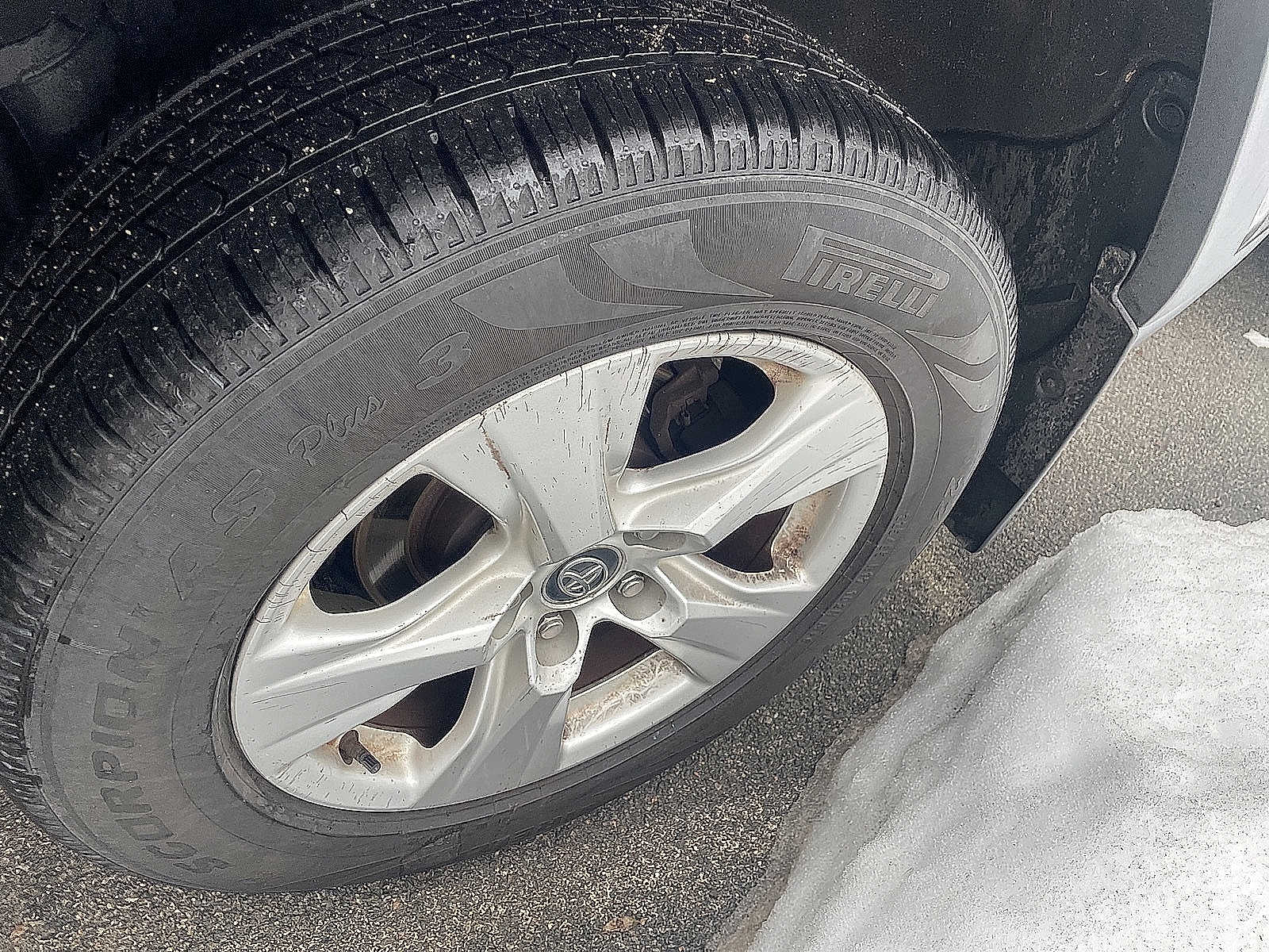 Thumbnail: 2020 Toyota RAV4 - 14