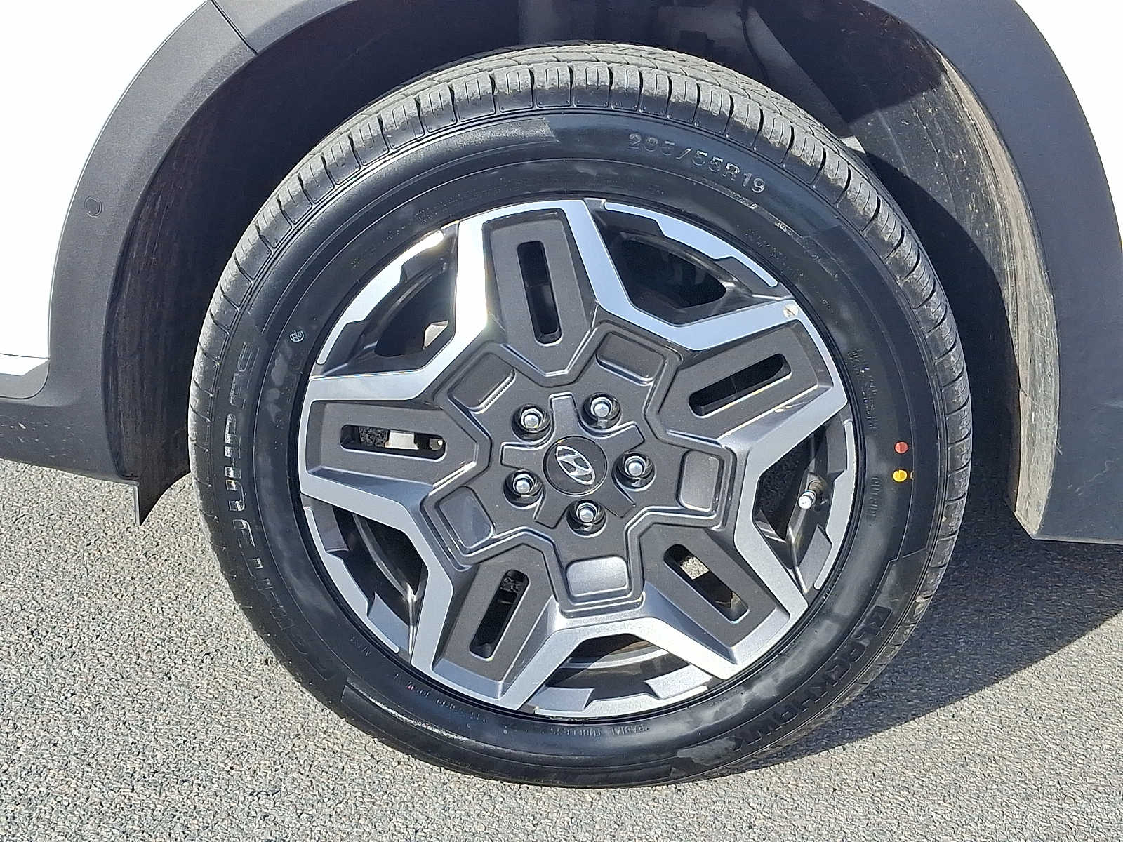 Thumbnail: 2023 Hyundai Santa Fe - 9