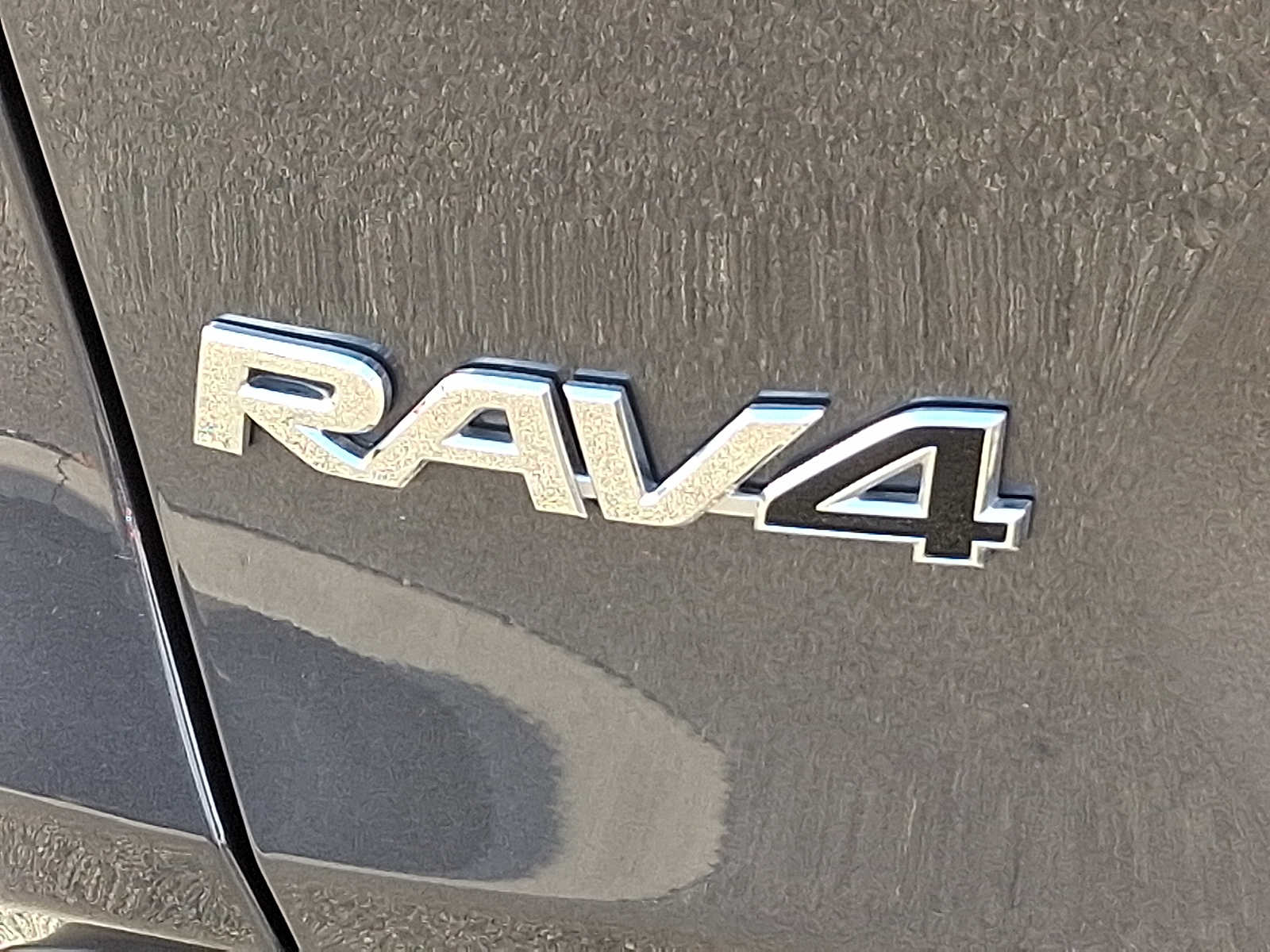 Thumbnail: 2025 Toyota RAV4 - 32