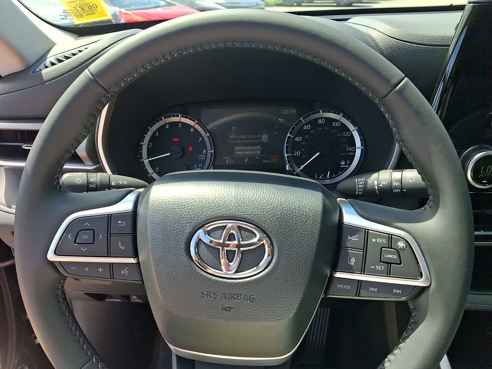 Thumbnail: 2026 Toyota Highlander - 18