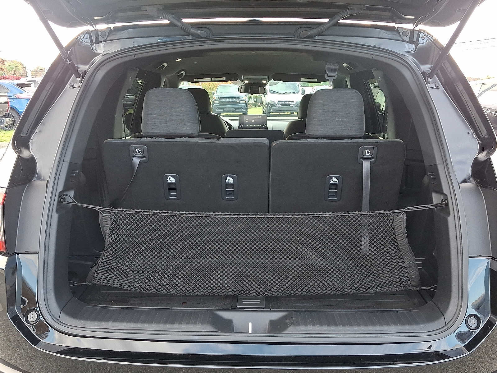 Thumbnail: 2023 Honda Pilot - 28