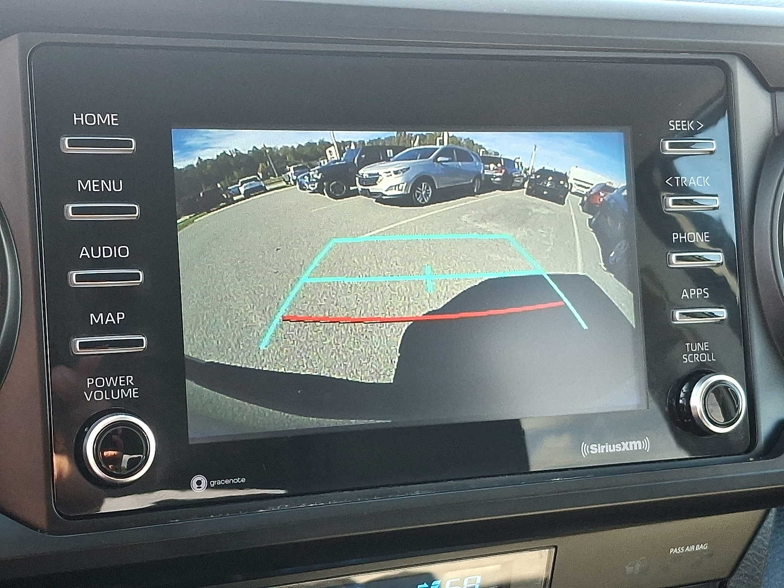 Thumbnail: 2022 Toyota Tacoma - 17