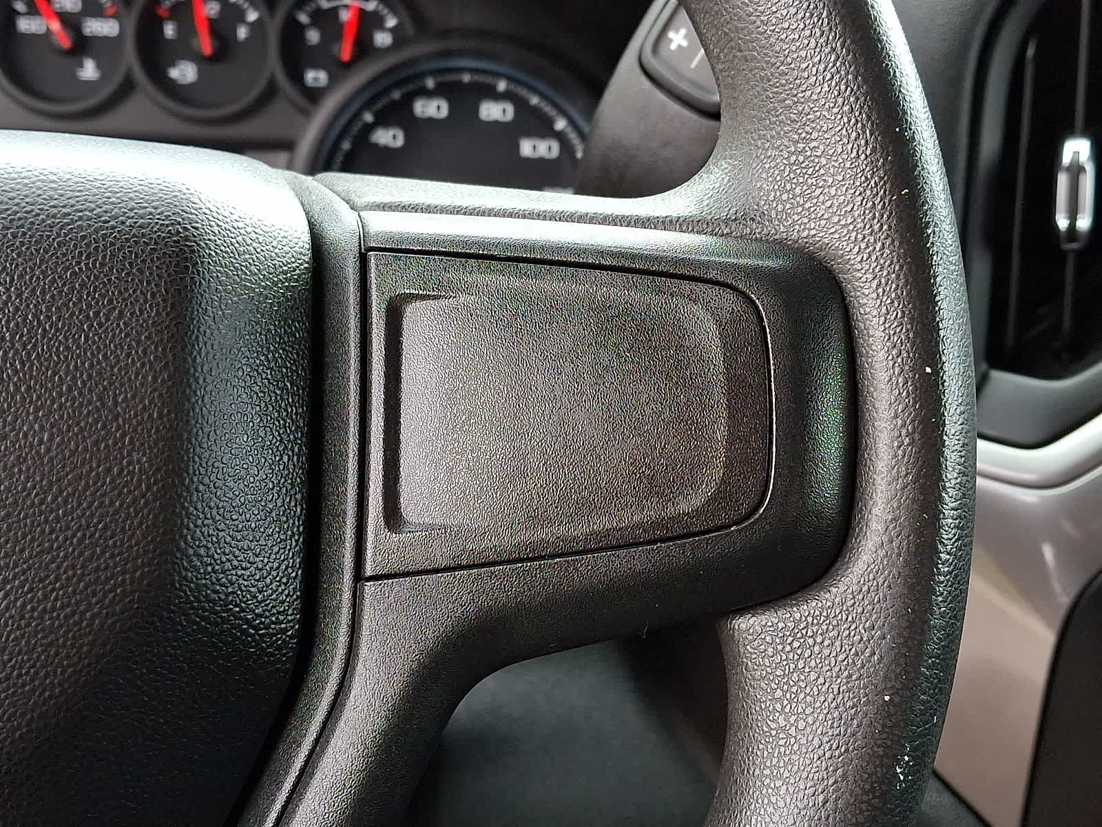 Thumbnail: 2023 Chevrolet Silverado 1500 - 24