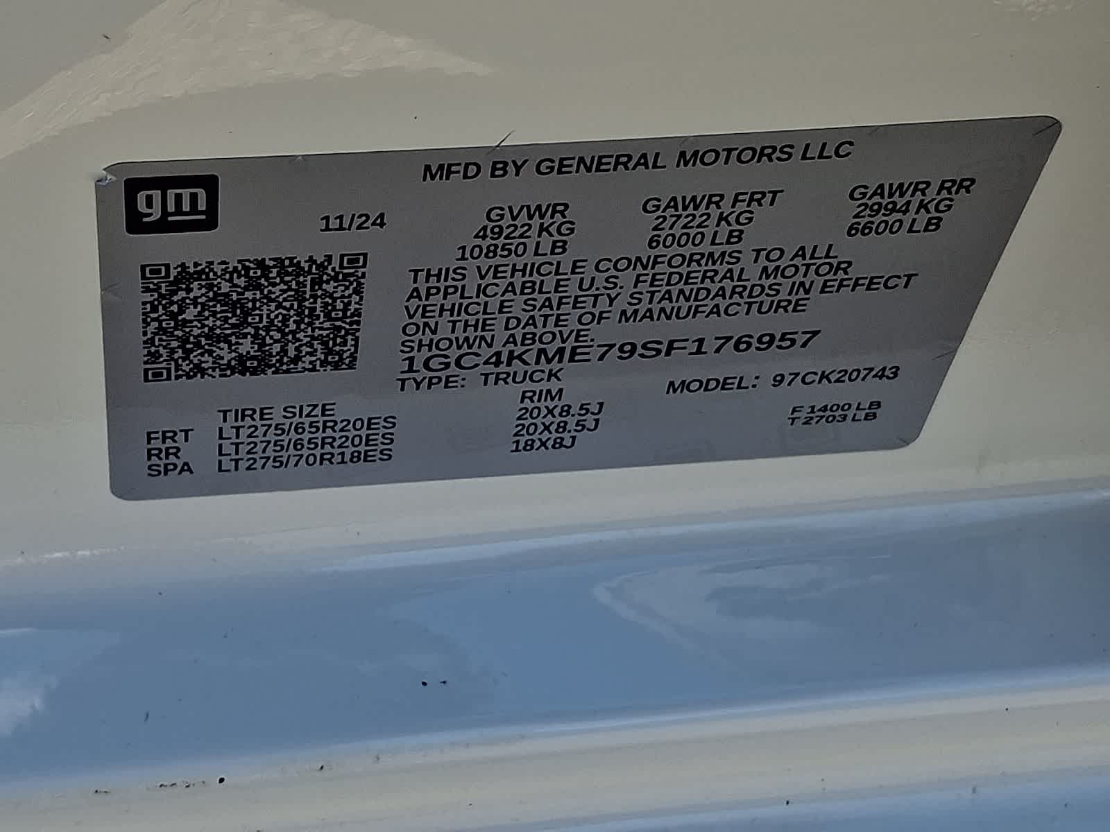 Thumbnail: 2025 Chevrolet Silverado 2500 - 25