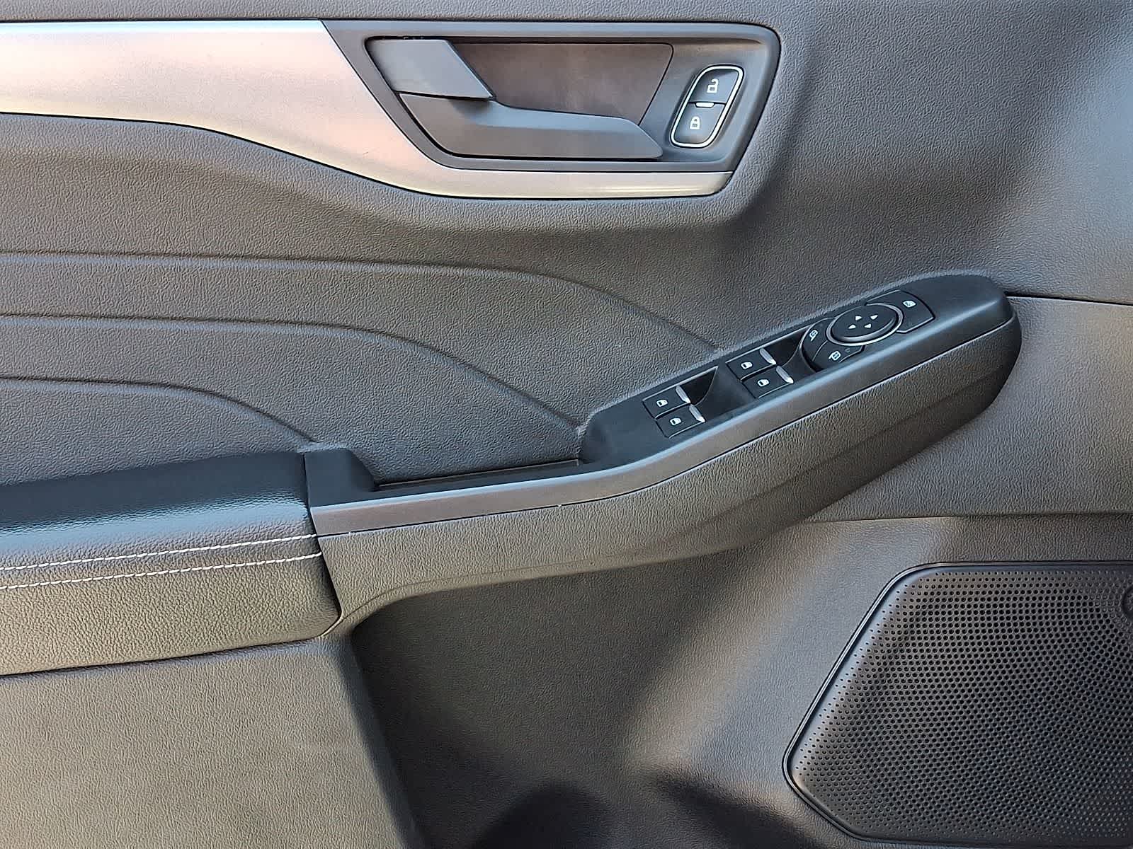 Thumbnail: 2024 Ford Escape - 13