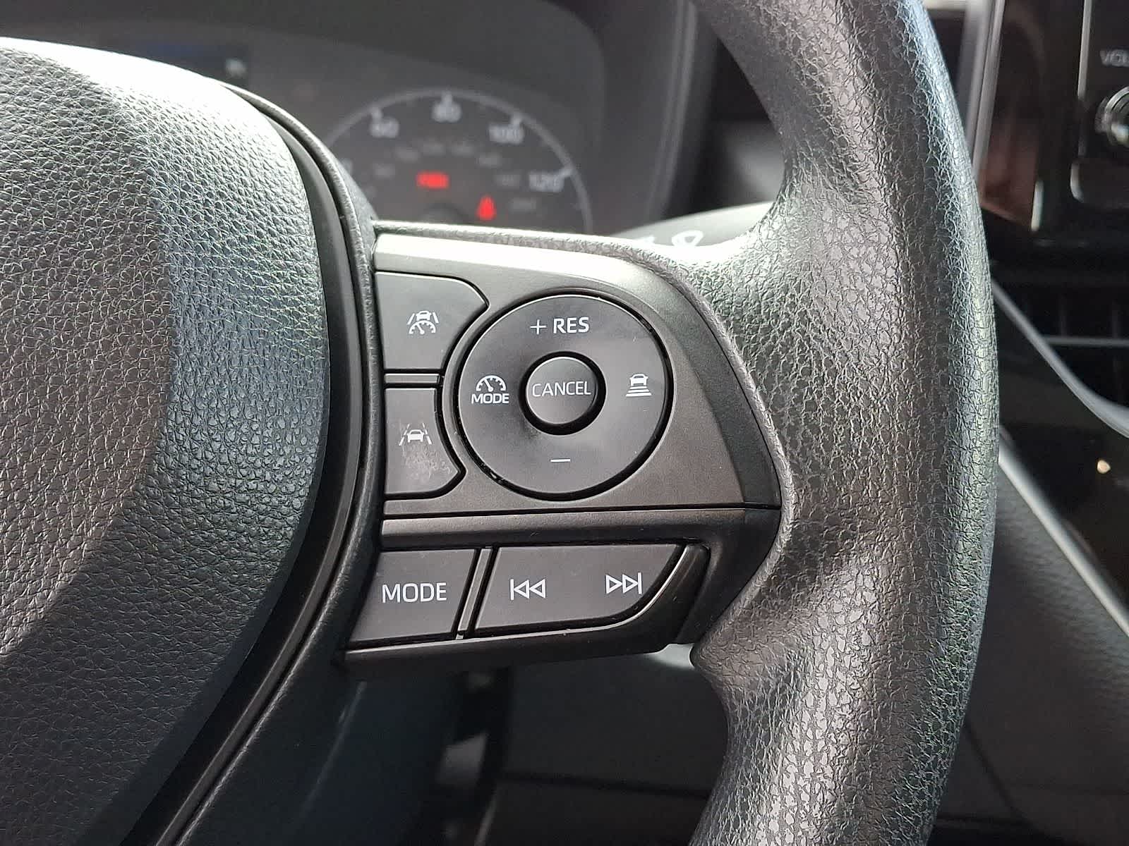 Thumbnail: 2023 Toyota Corolla - 25