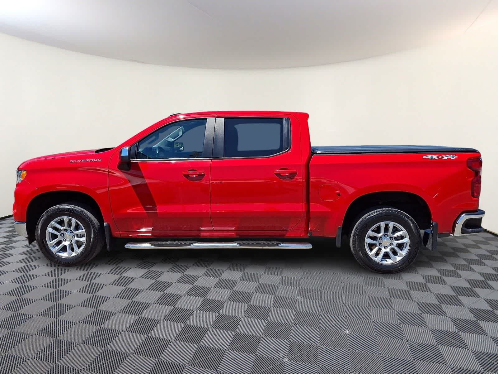 Thumbnail: 2023 Chevrolet Silverado 1500 - 8