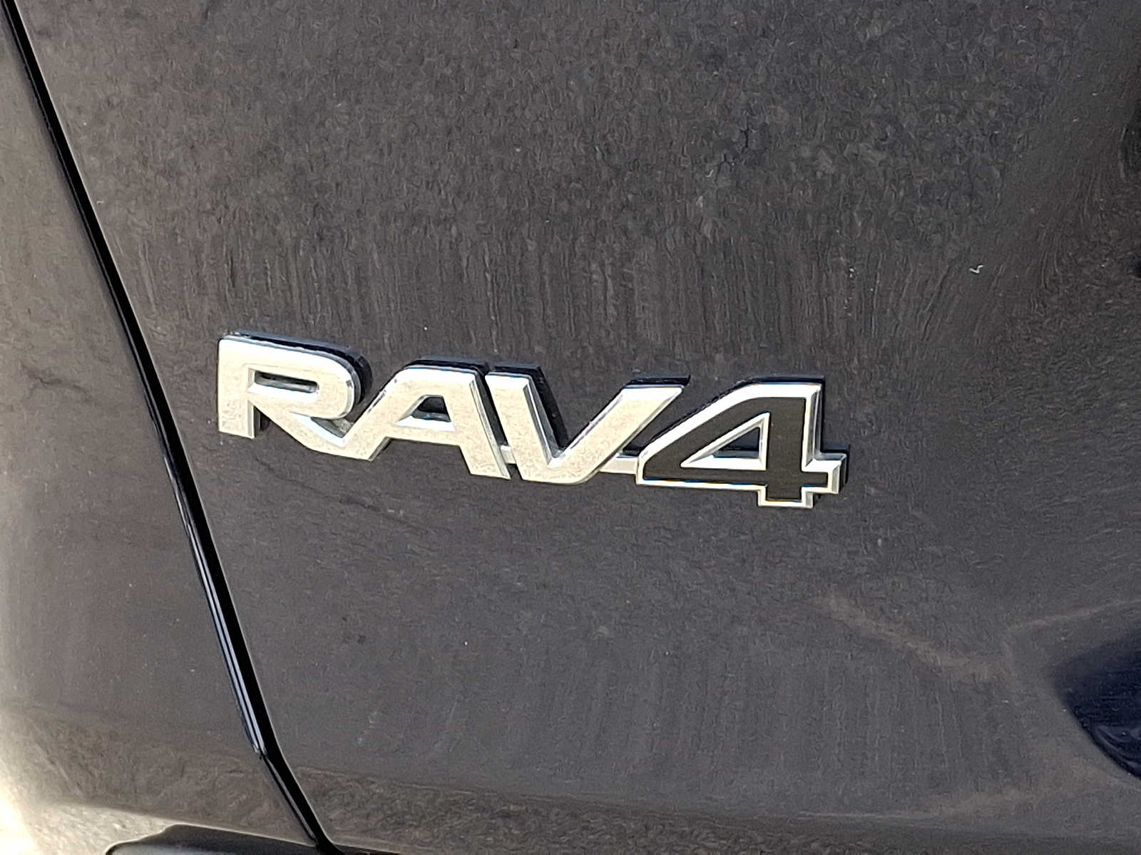 Thumbnail: 2021 Toyota RAV4 - 33