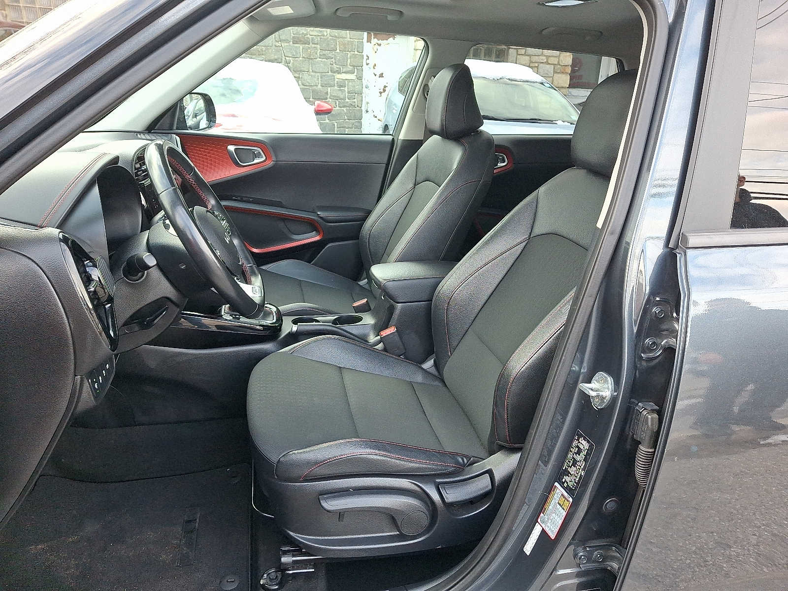 Thumbnail: 2023 Kia Soul - 14