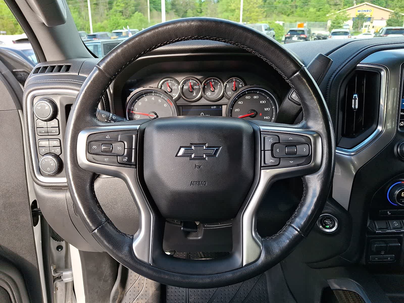 Thumbnail: 2019 Chevrolet Silverado 1500 - 21