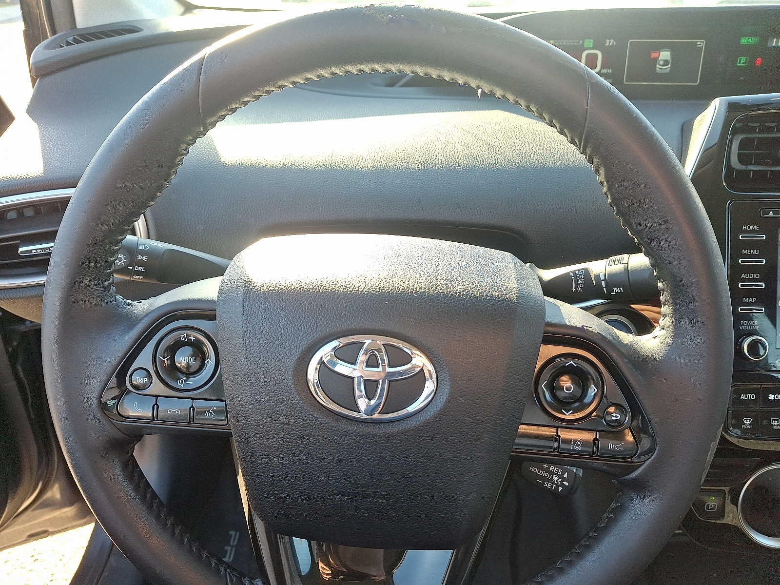 Thumbnail: 2020 Toyota Prius Prime - 20