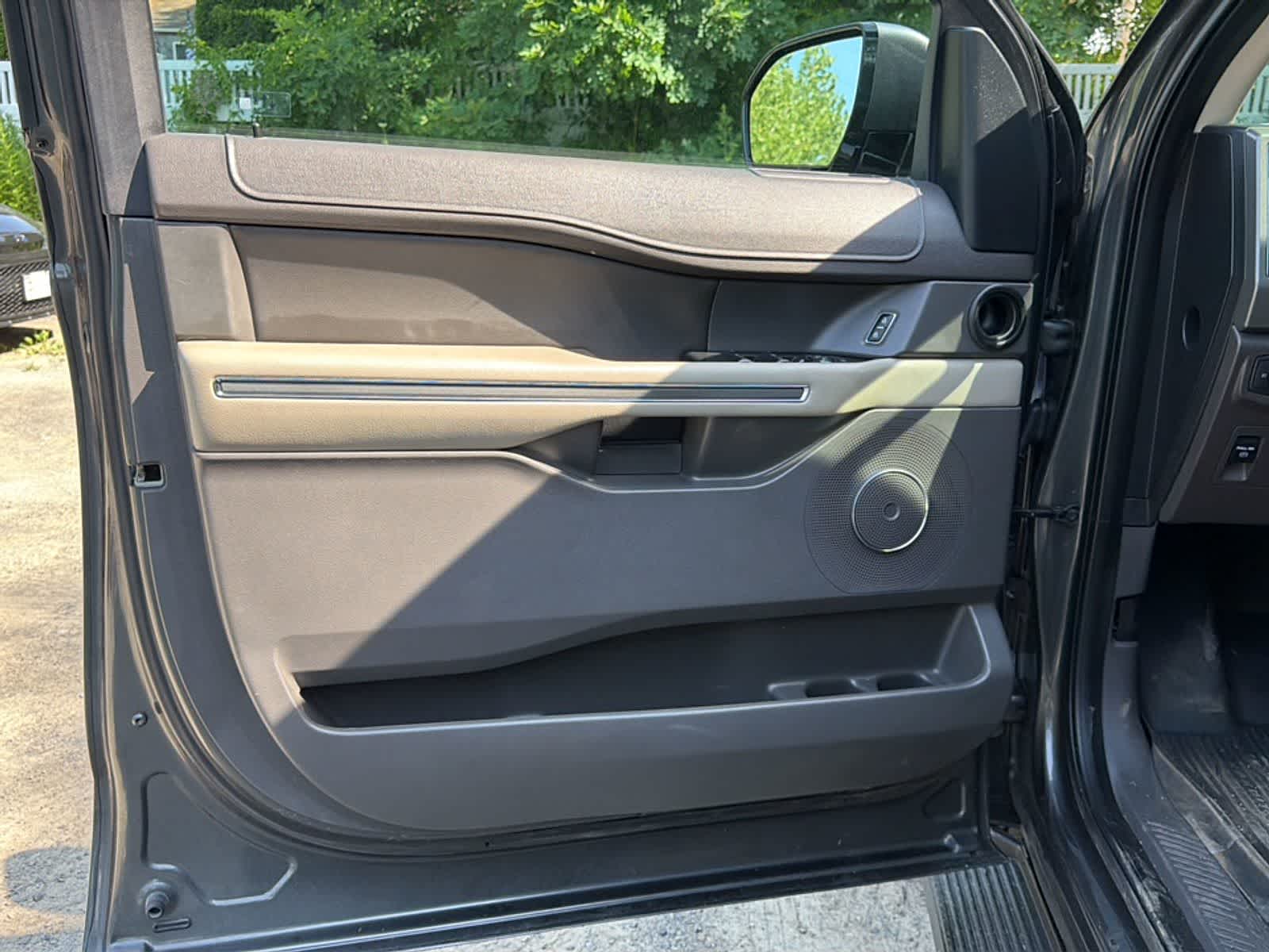 Thumbnail: 2020 Ford Expedition - 7