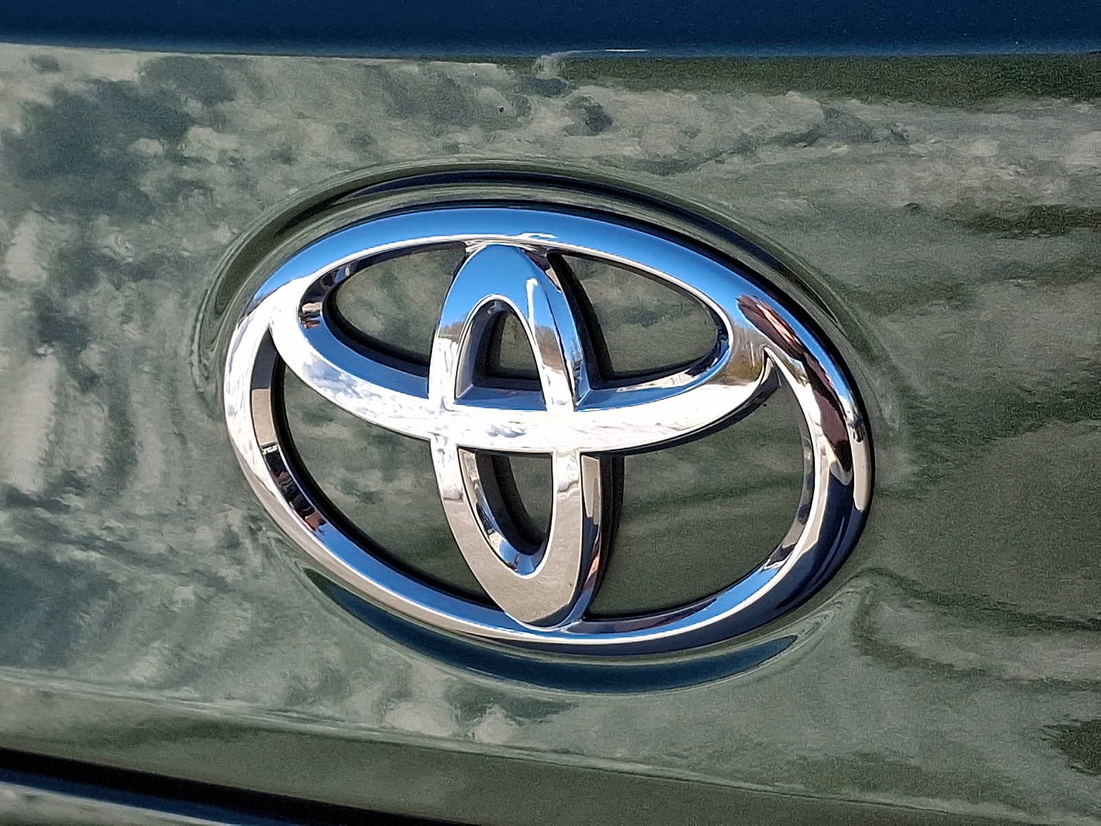 Thumbnail: 2025 Toyota Corolla Cross - 31