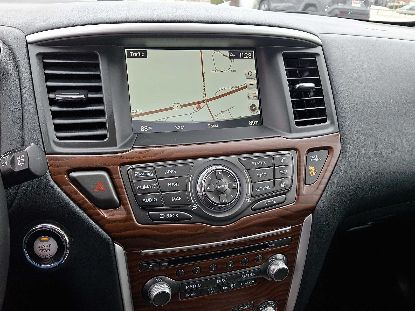 Thumbnail: 2020 Nissan Pathfinder - 20