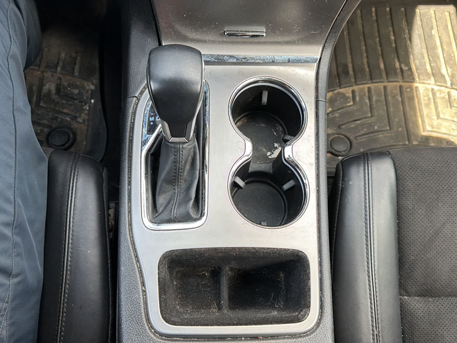 Thumbnail: 2021 Jeep Grand Cherokee - 16