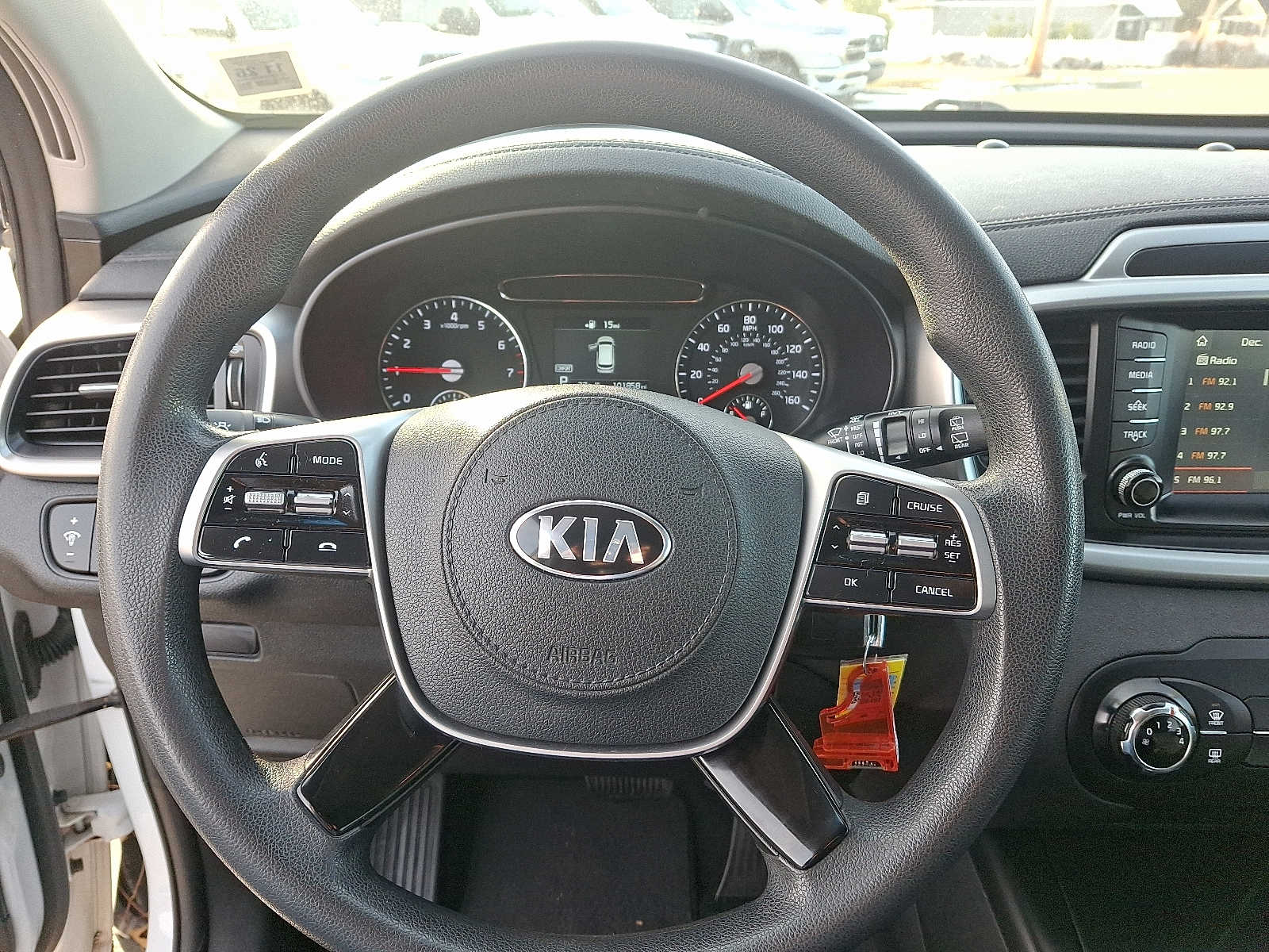 Thumbnail: 2019 Kia Sorento - 20