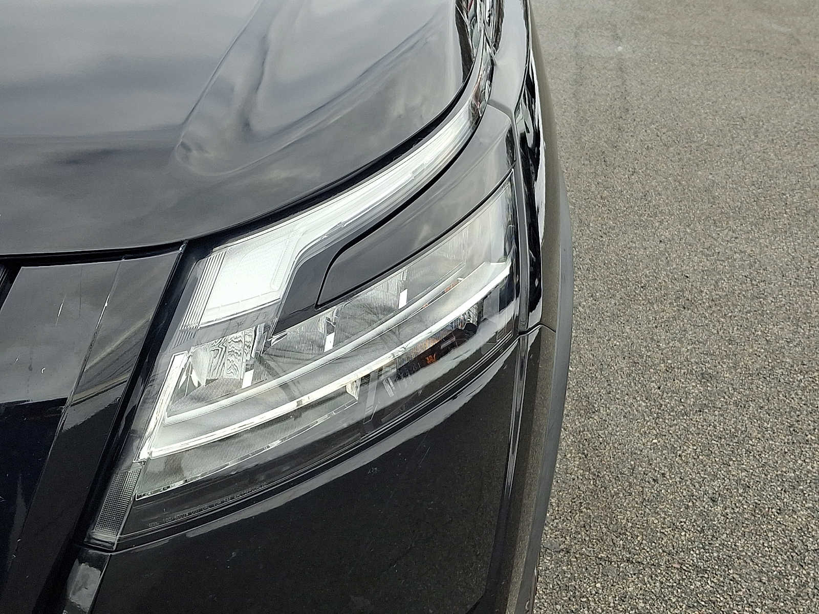 Thumbnail: 2022 Nissan Pathfinder - 10