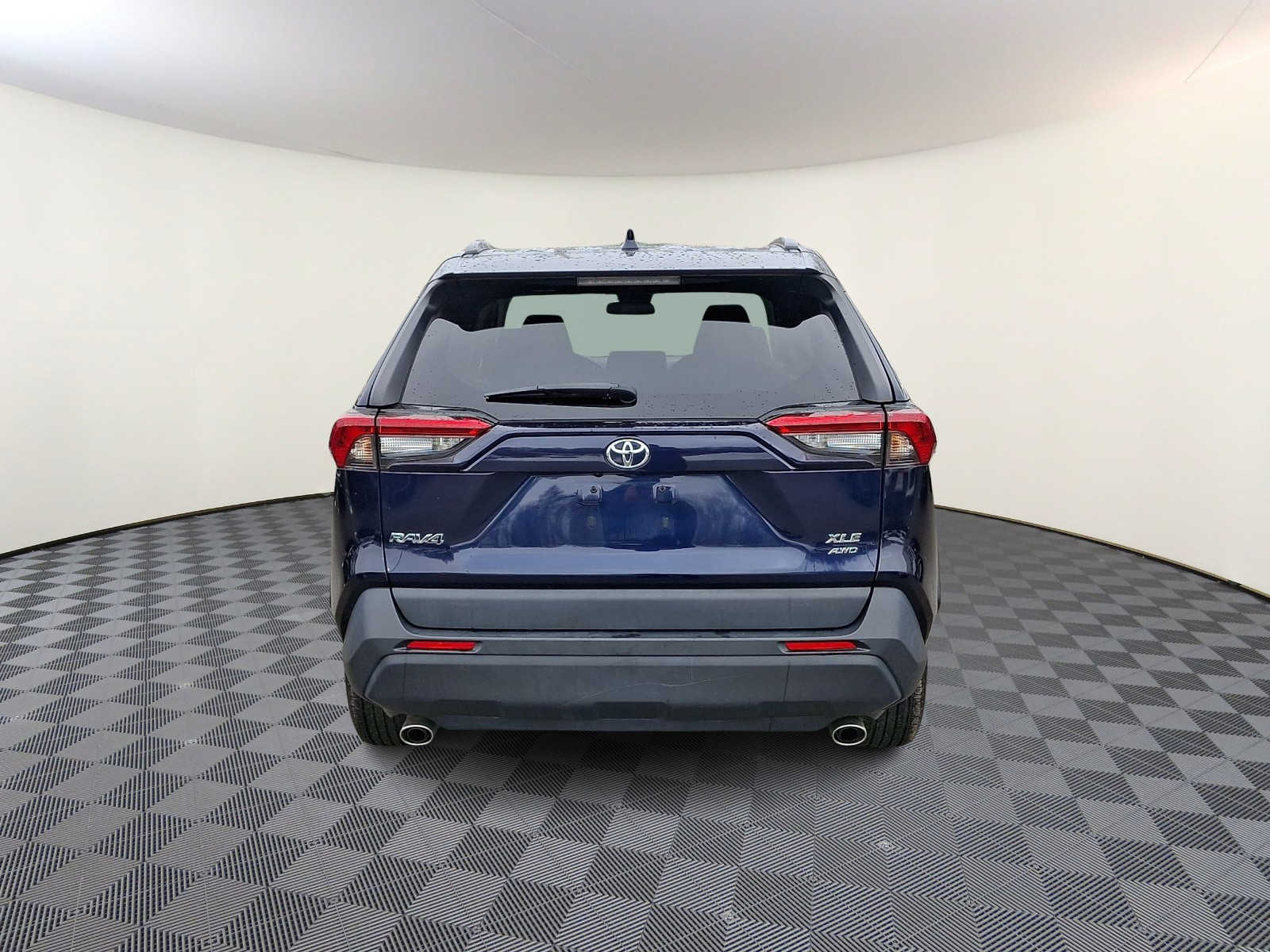 Thumbnail: 2022 Toyota RAV4 - 7