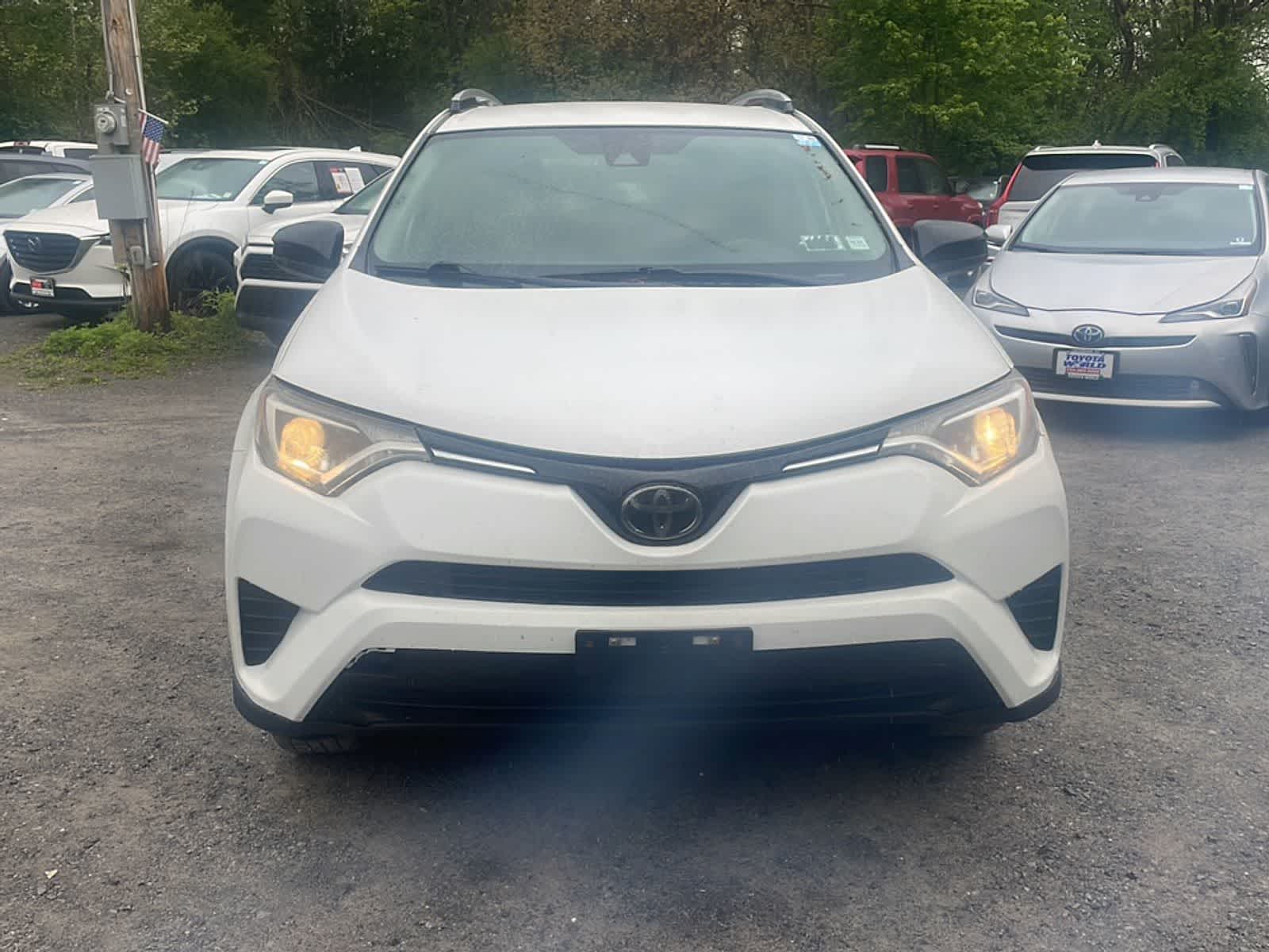 Thumbnail: 2018 Toyota RAV4 - 13