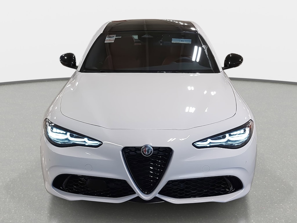 New 2025 Alfa Romeo Giulia AWD Sedan
