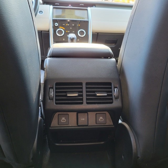 2021 Land Rover Discovery Sport S R-Dynamic photo 3