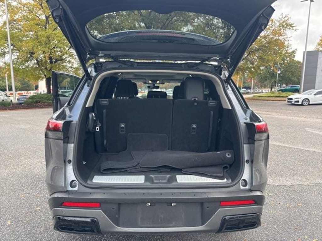 Used 2023 INFINITI QX60 LUXE SUV