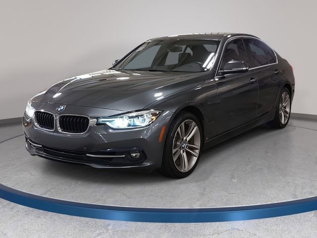 2017 BMW 3 Series 330i Sedan RWD