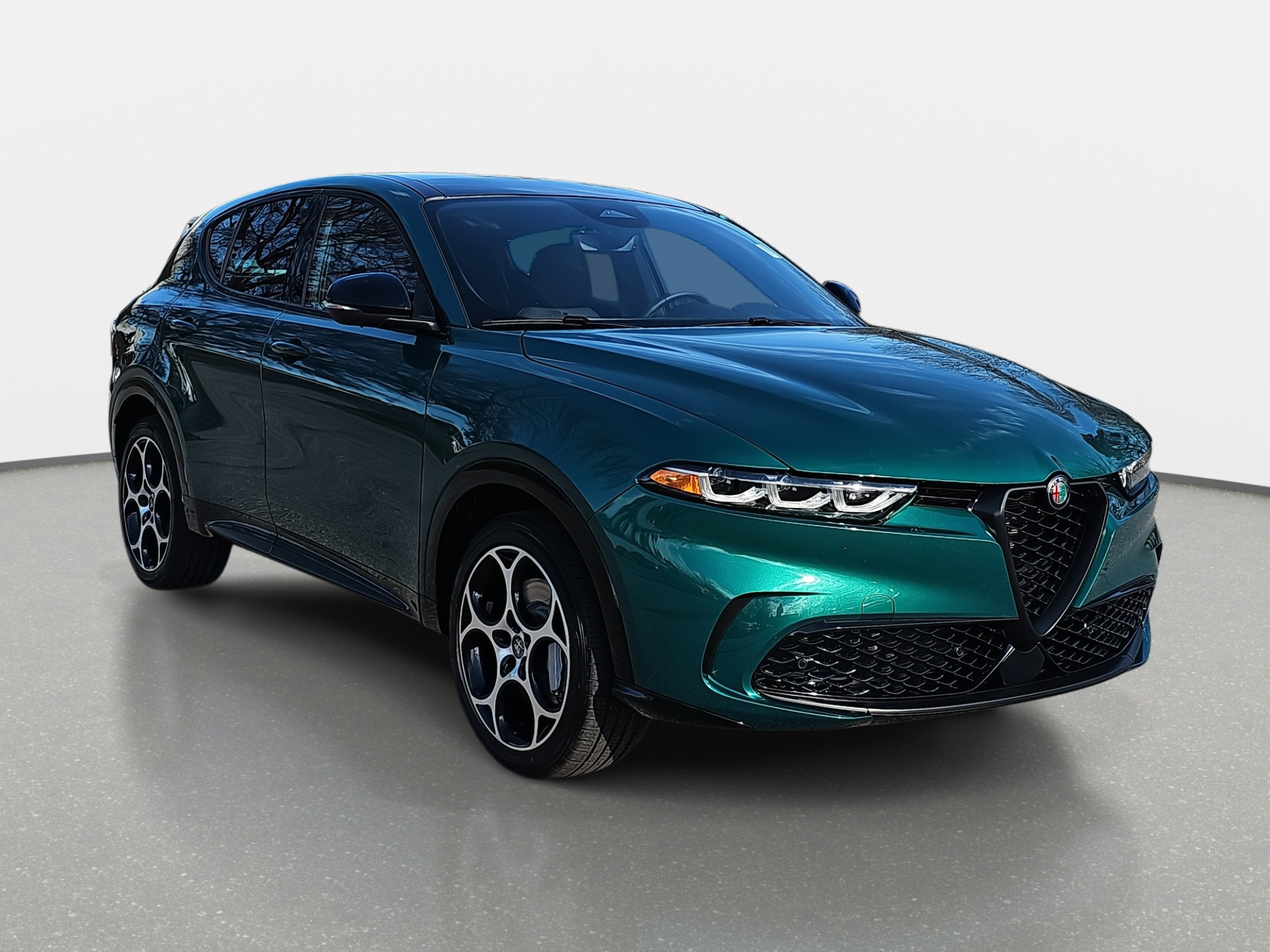 2025 Alfa Romeo Tonale photo 3