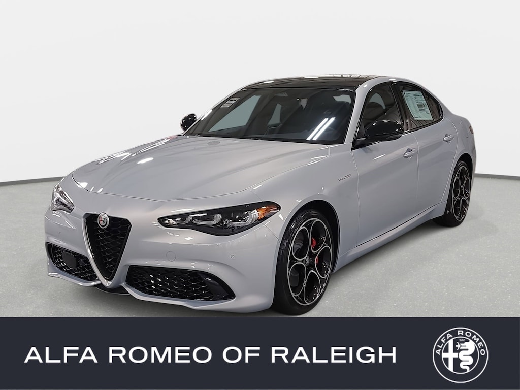 New 2025 Alfa Romeo Giulia RWD Sedan