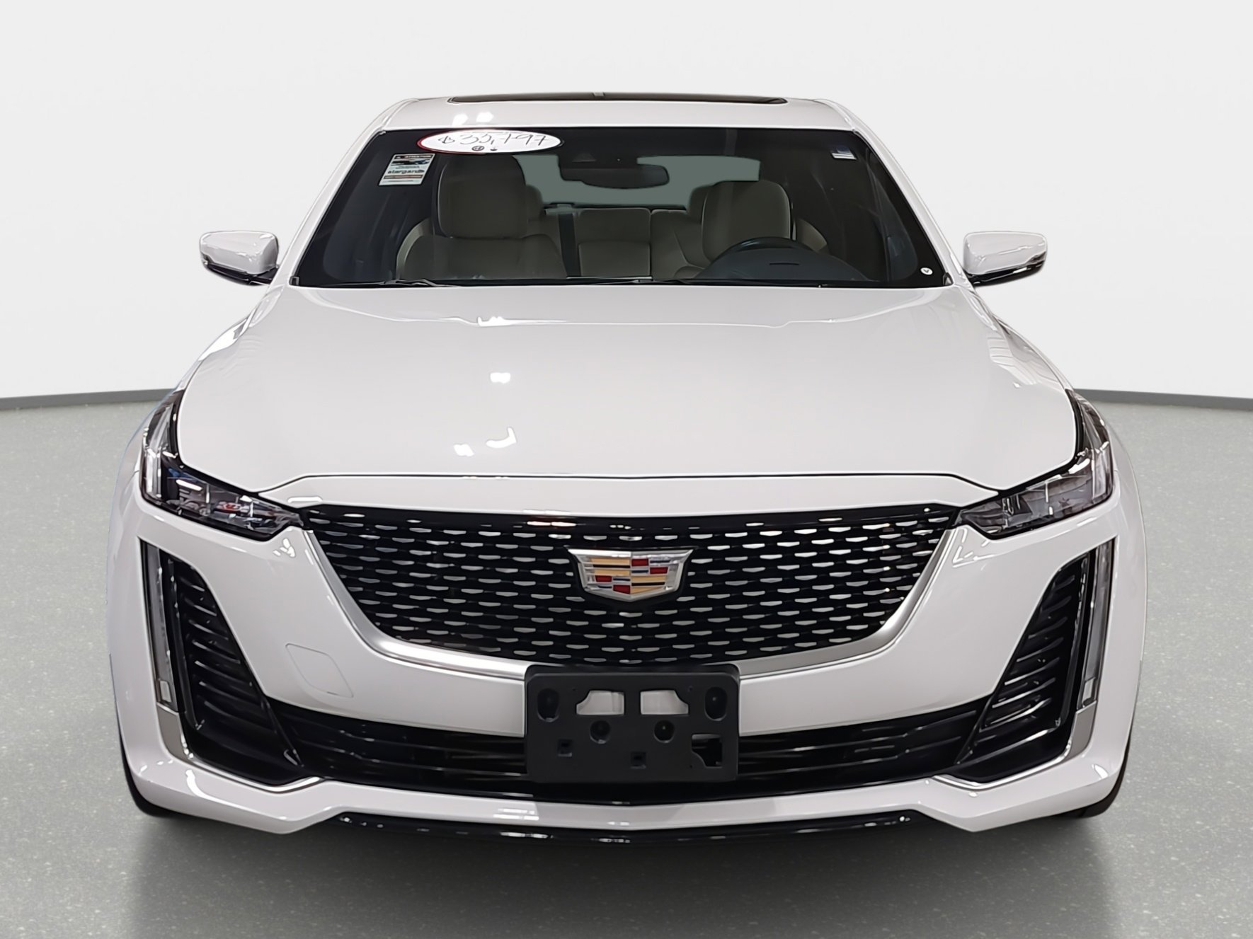 2022 Cadillac CT5 Luxury photo 2